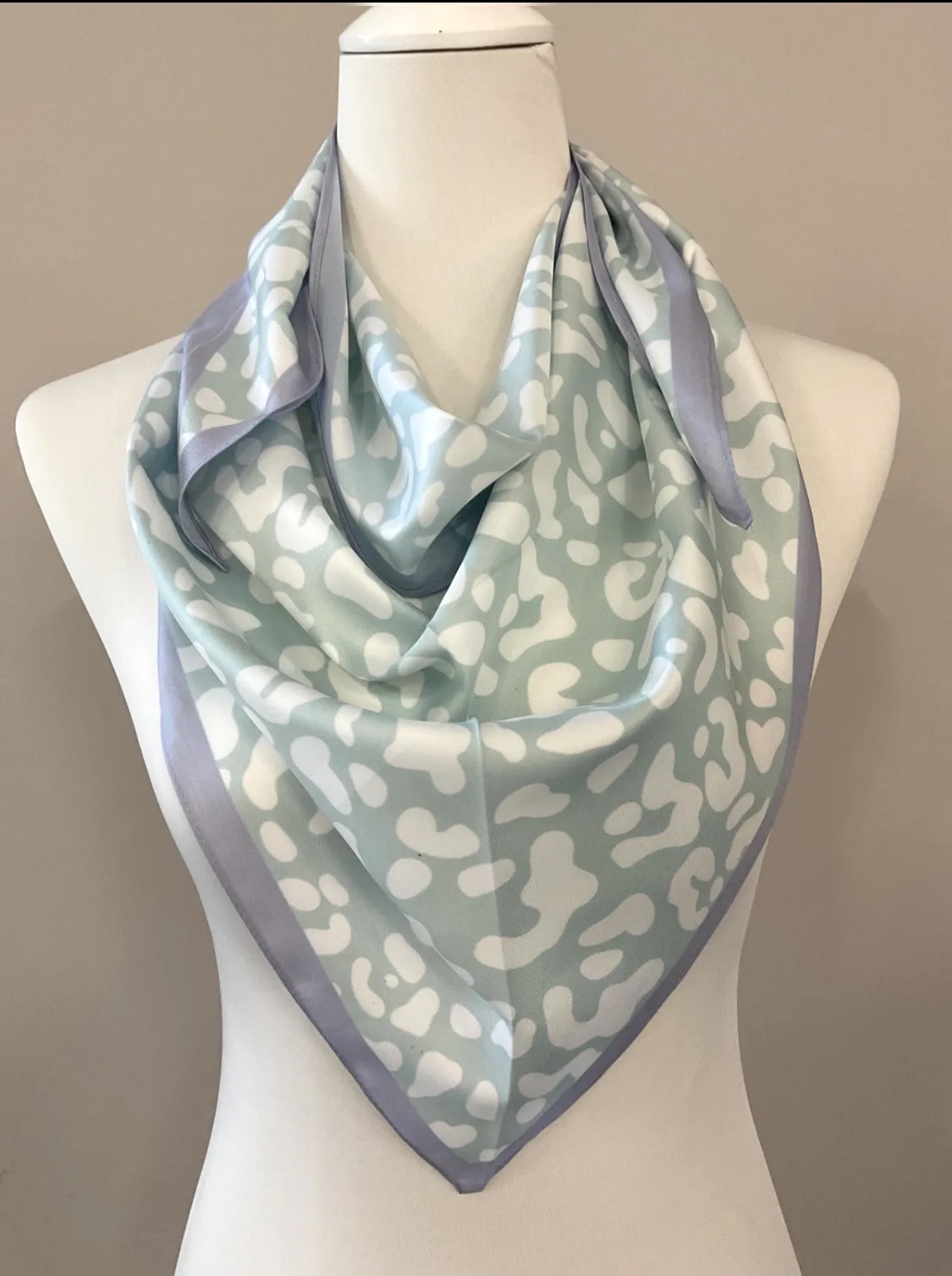 DREIECKSTUCH  LEO SIMBABWE Tuch Schal Nickituch Leo-Design