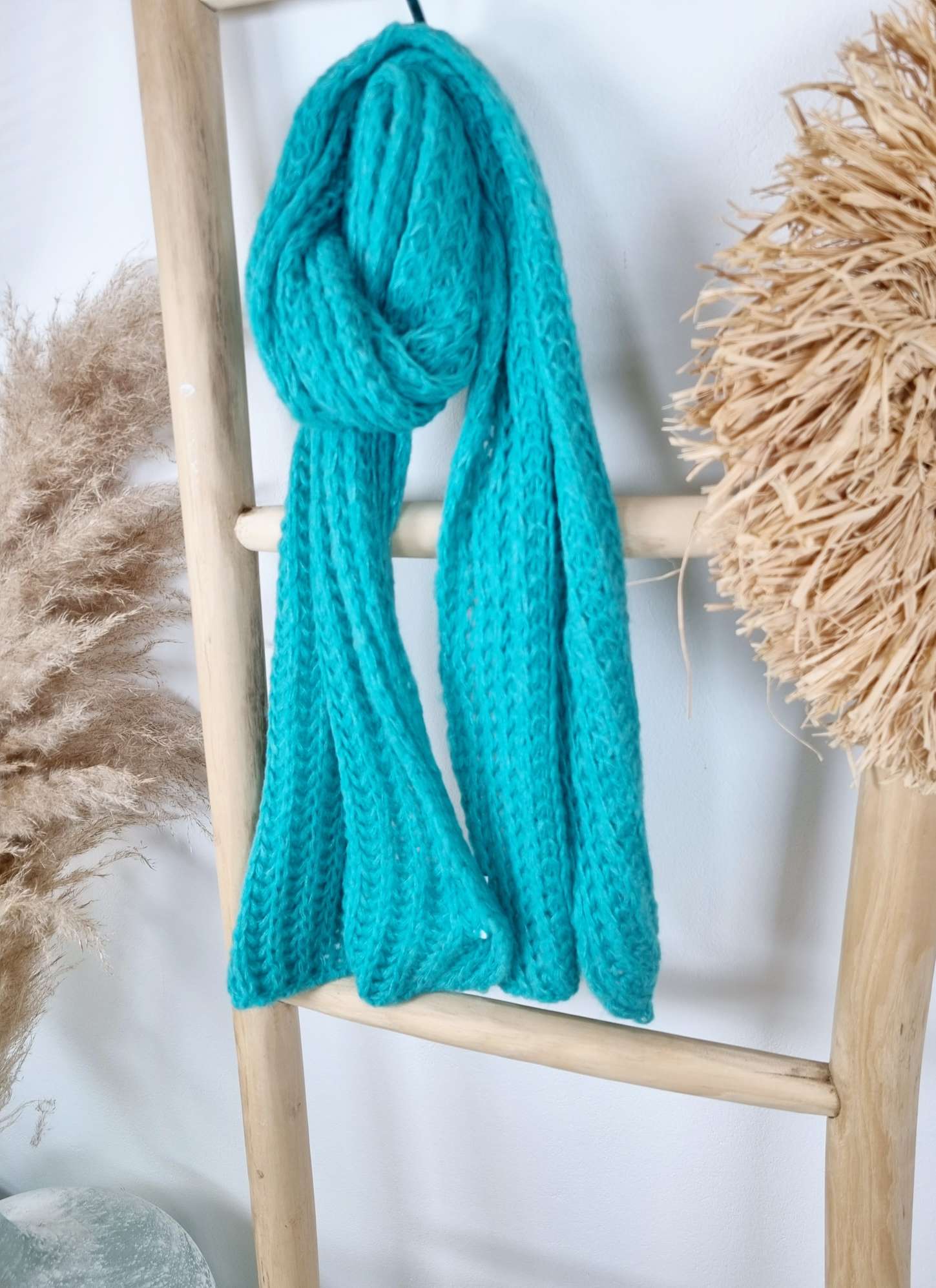 EDLER KUSCHEL SCHAL NEBRASKA Made in Italy leichter Strickschal aus Wolle Scarf versch. Farben EDLER KUSCHEL SCHAL NEBRASKA Made in Italy leichter Strickschal aus Wolle Scarf versch. Farben