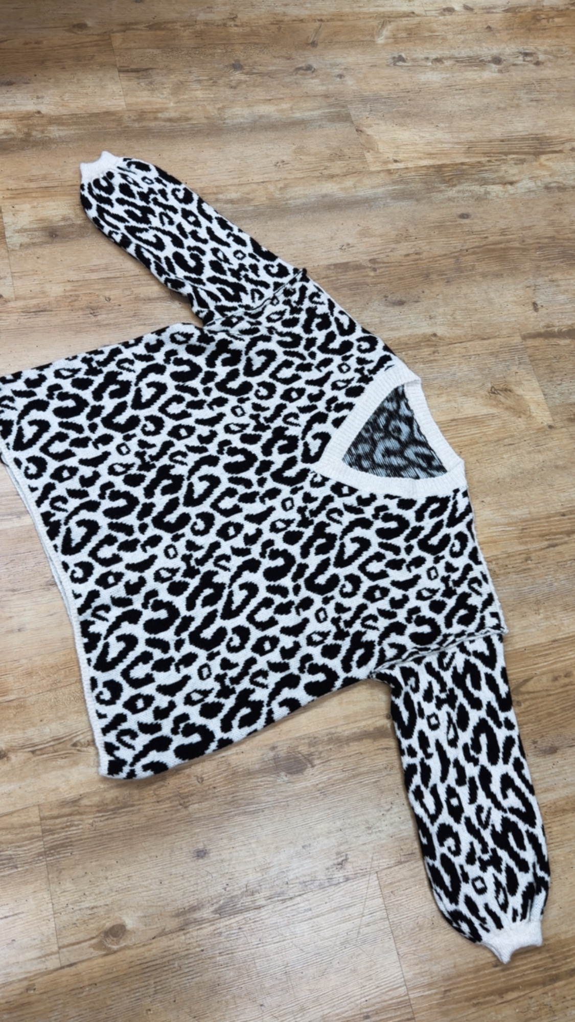 Leo-Pullover mit V-Ausschnitt I P0069 I Made in Italy 34-44/46