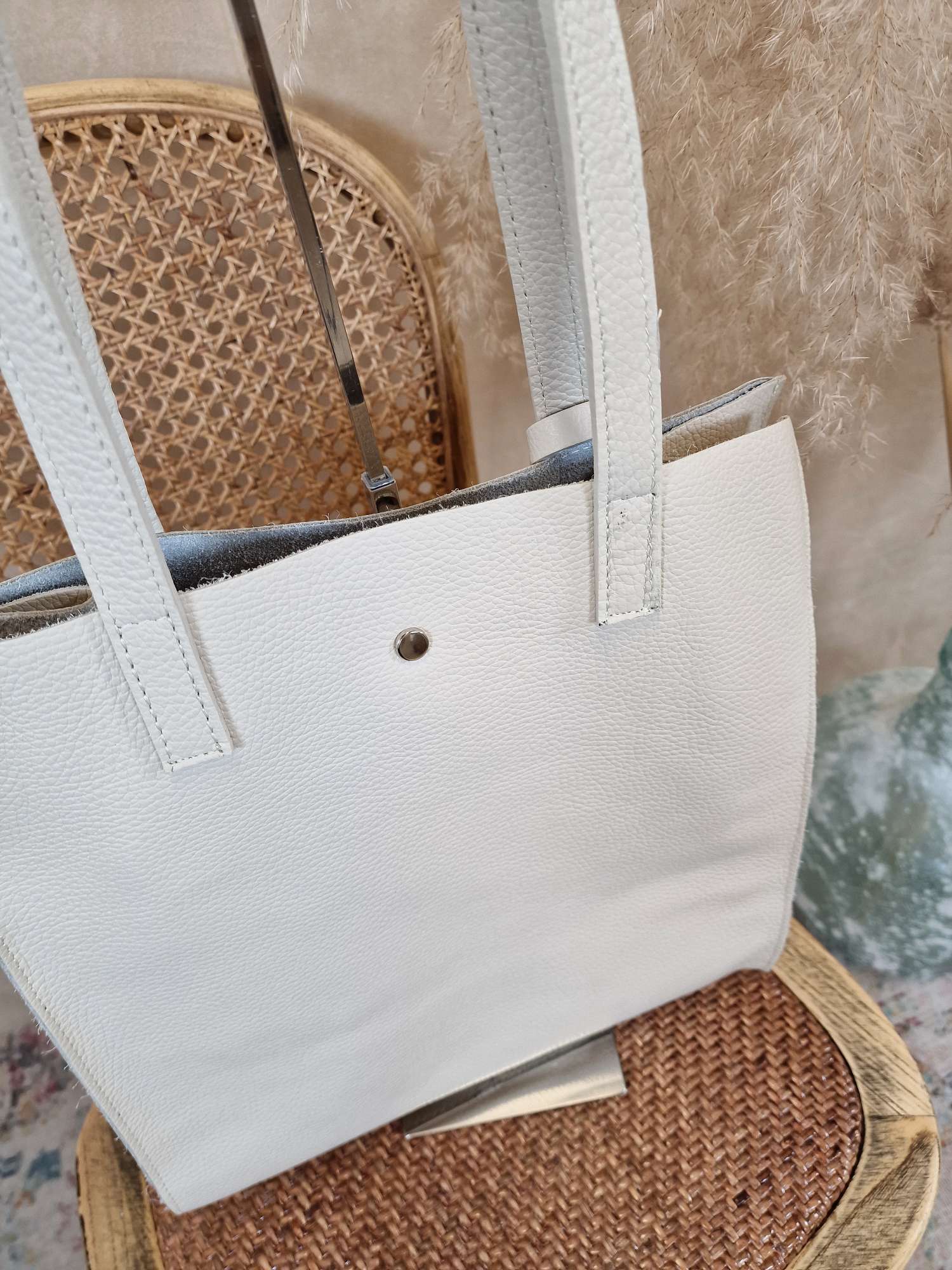 LEDER SHOPPER LYNN CREME Made in Italy Echtleder Tasche Schultertasche versch. Farben LEDER SHOPPER LYNN CREME Made in Italy Echtleder Tasche Schultertasche versch. Farben