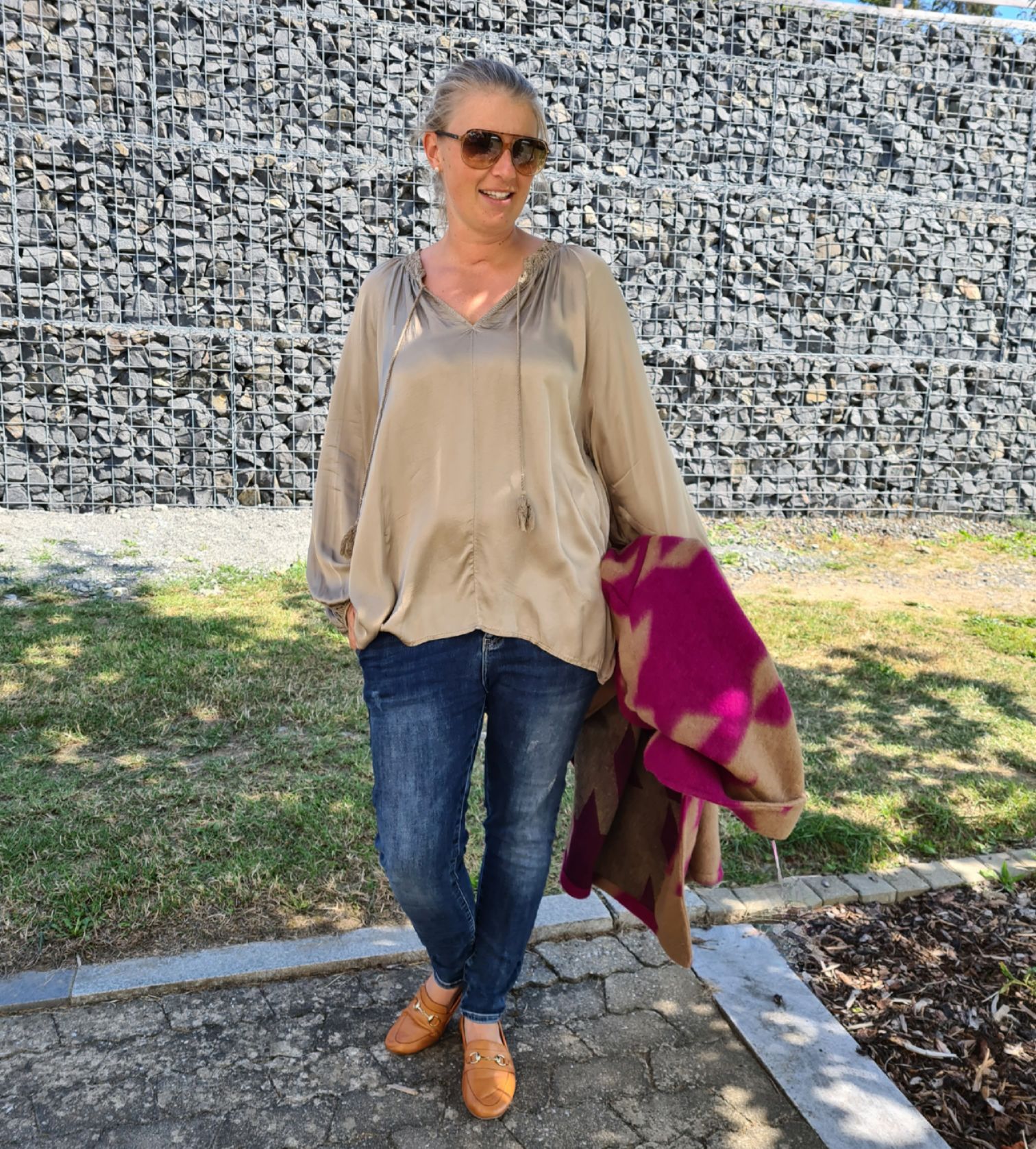BASIC SEIDEN BLUSE KELLY CAMEL 34-42 Made in Italy Silk Oversize Shirt BASIC SEIDEN BLUSE KELLY CAMEL 34-42 Made in Italy Silk Oversize Shirt