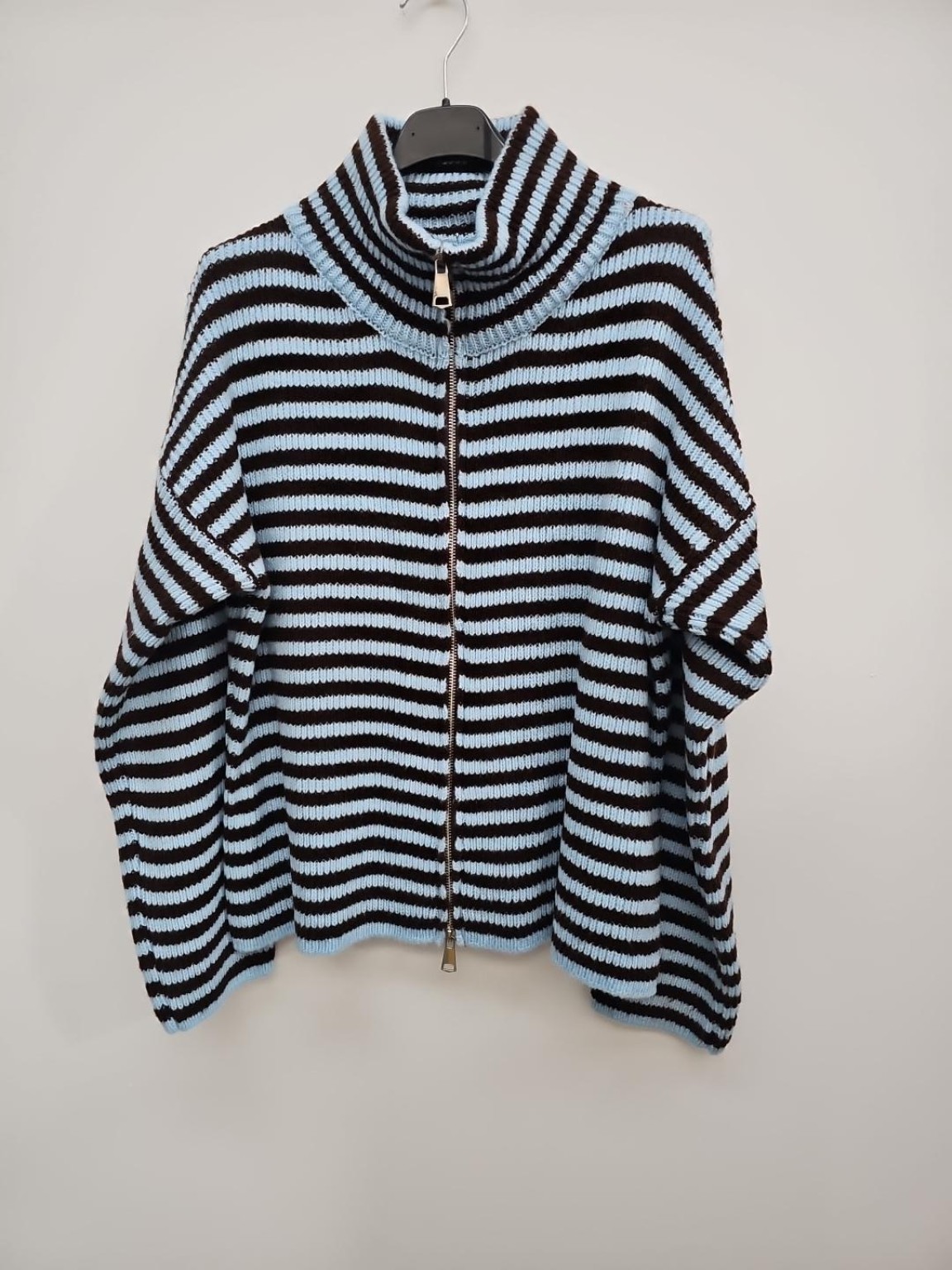 Strickjacke Celia – Streifenlook mit 2-Wege-Reißverschluss Made in Italy 34-40/42 Cardigan