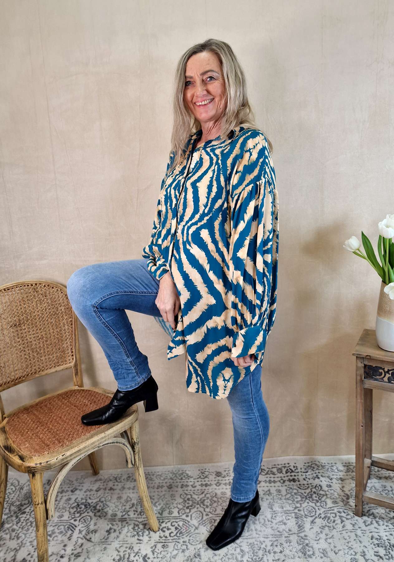 BLUSE FILOU PETROL 34-42/44 Made in Italy Oversize Shirt Hemd Viskose BLUSE FILOU PETROL 34-42/44 Made in Italy Oversize Shirt Hemd Viskose