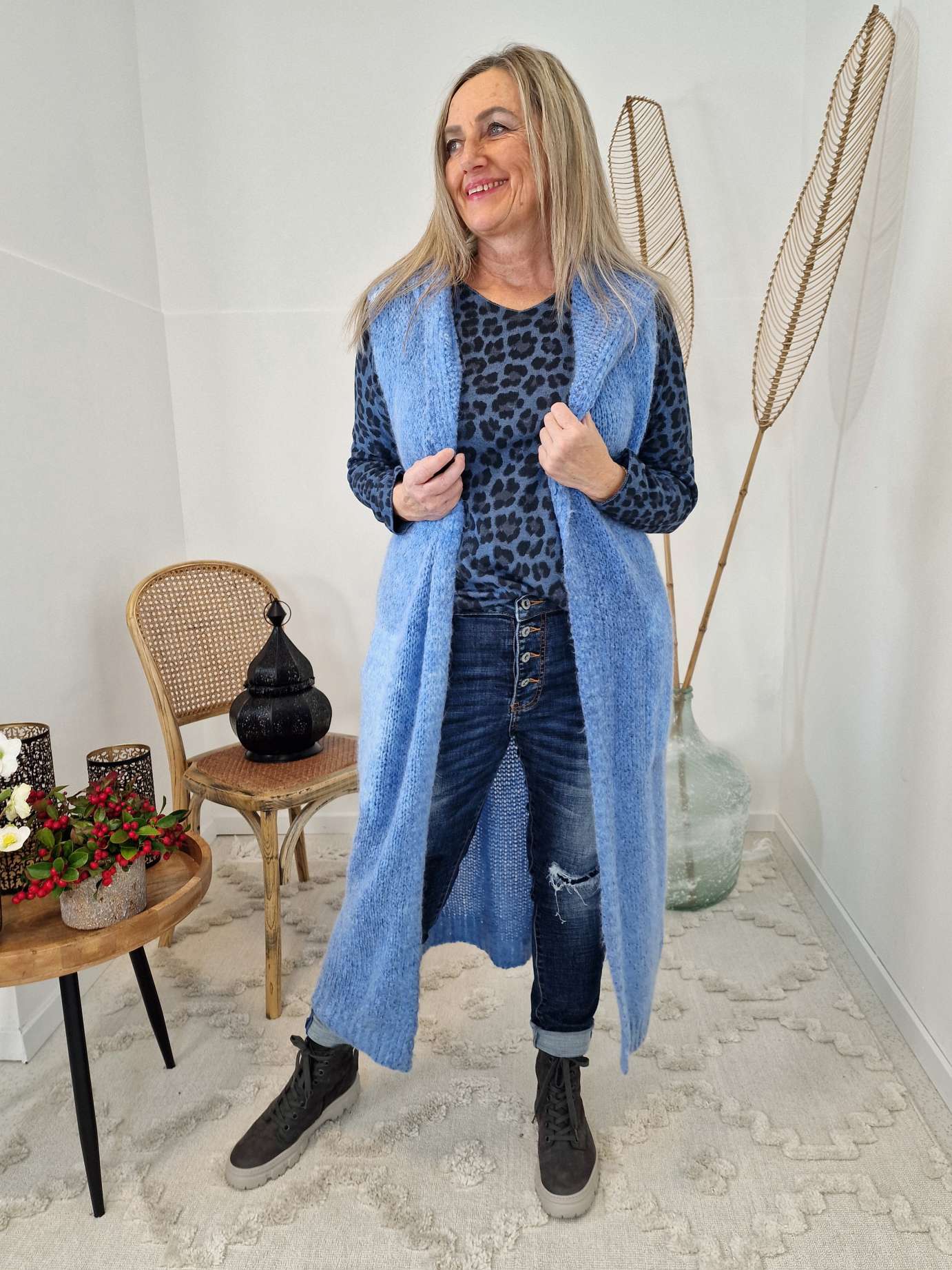 LIGHT KNIT LONGSLEEVE SHIRT MARIKA LEO BLAU Basic Langarm Pullover Leopard Sweater Made in Italy 34-42 LIGHT KNIT LONGSLEEVE SHIRT MARIKA LEO BLAU Basic Langarm Pullover Leopard Sweater Made in Italy 34-42