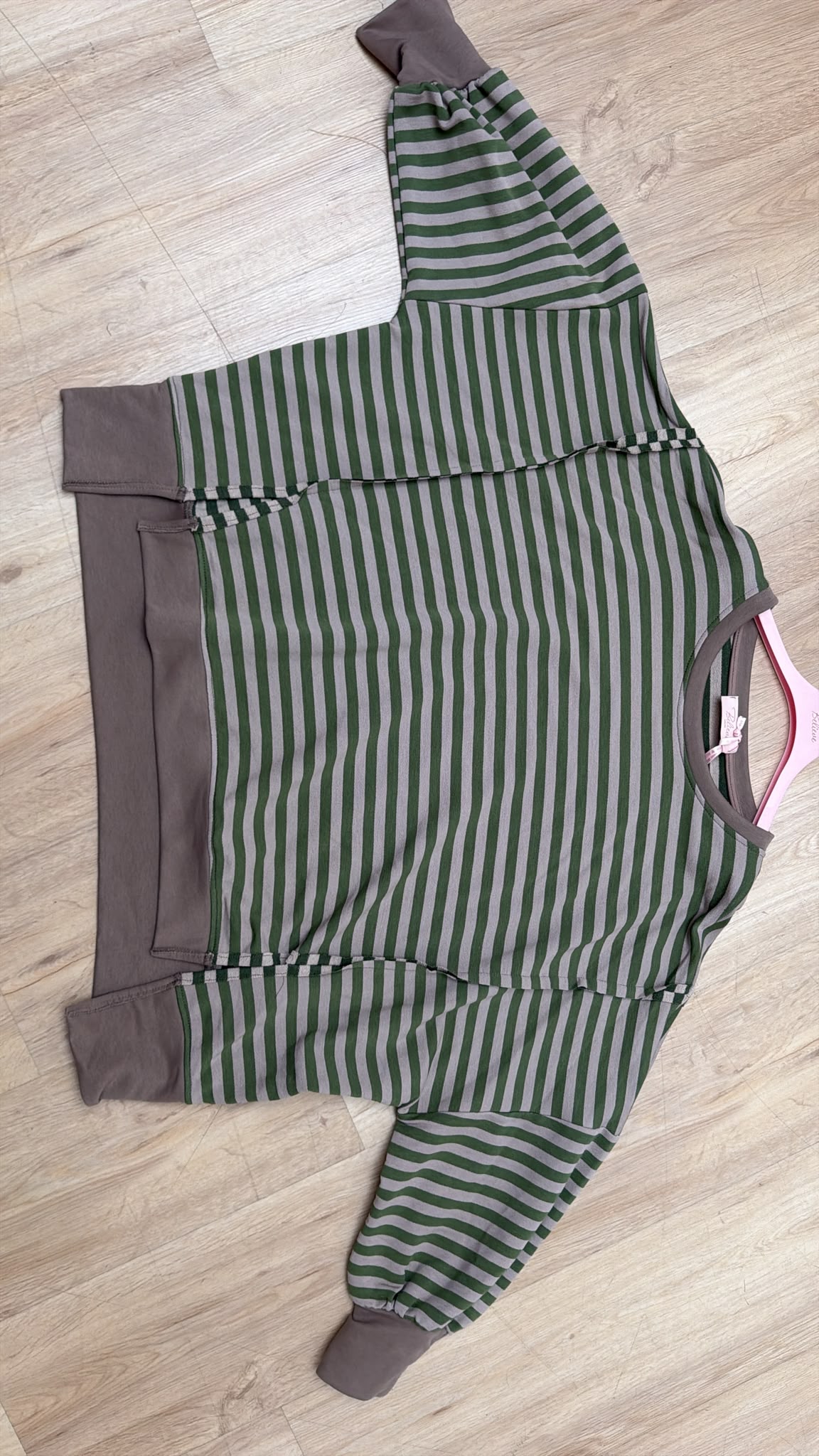 Sweater Charly mit Raw-Cut Details Stripes Made in Italy 34-44/46