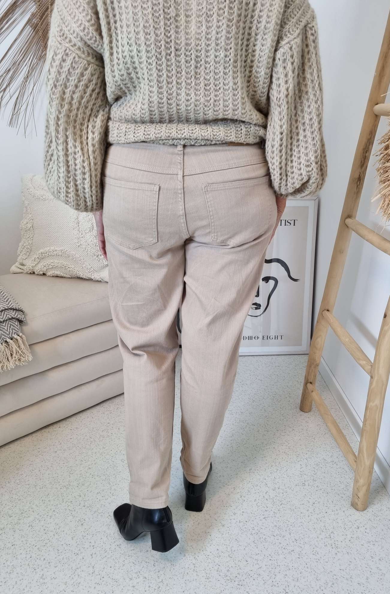 MOM JEANS EMILY BEIGE - VARIANTENARTIKEL Denim Baggy Stretch Hose MOM JEANS EMILY BEIGE - VARIANTENARTIKEL Denim Baggy Stretch Hose