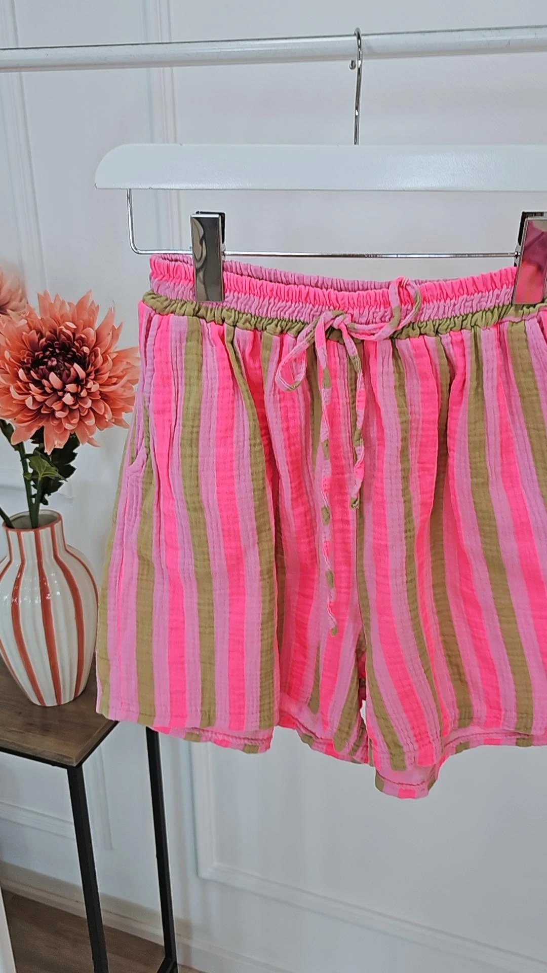 ROSA NEON PINK KHAKI