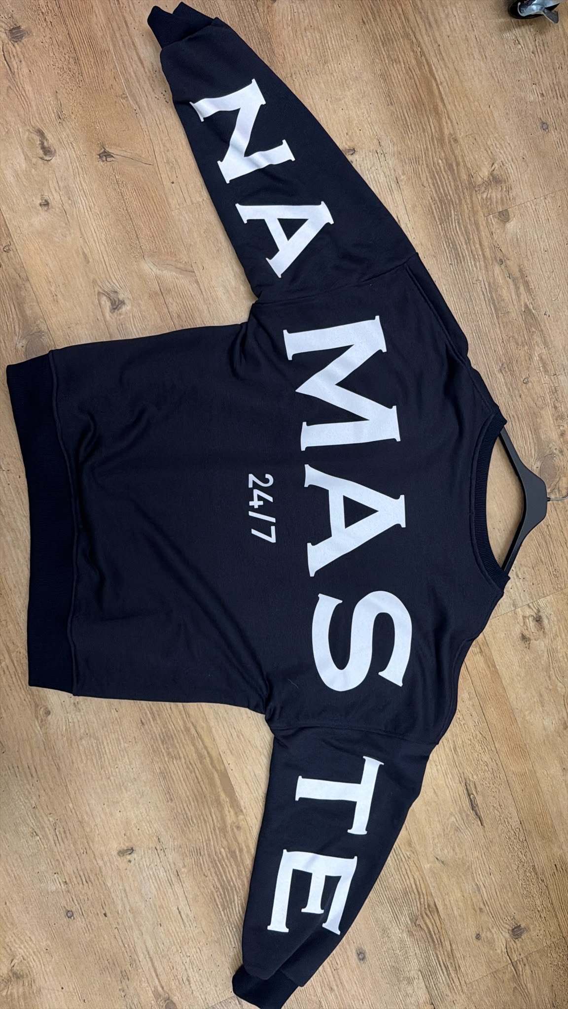 Sweatshirt „Namaste 24/7 Uni“ – Made in Italy | One Size bis ca. Gr. 42