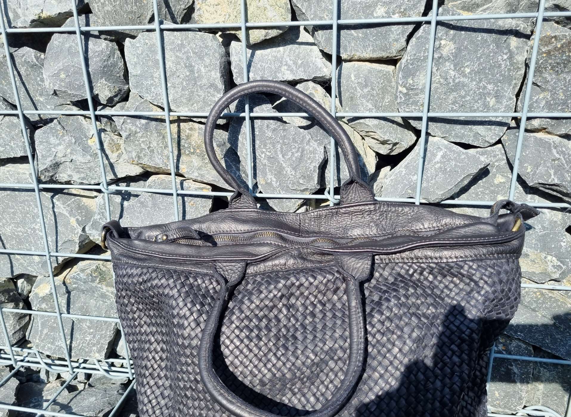 BIG LEDER SHOPPER BELISA SCHWARZ FEIN gewaschenes Leder Tasche geflochten Made in Italy Ledertasche BIG LEDER SHOPPER BELISA SCHWARZ FEIN gewaschenes Leder Tasche geflochten Made in Italy Ledertasche