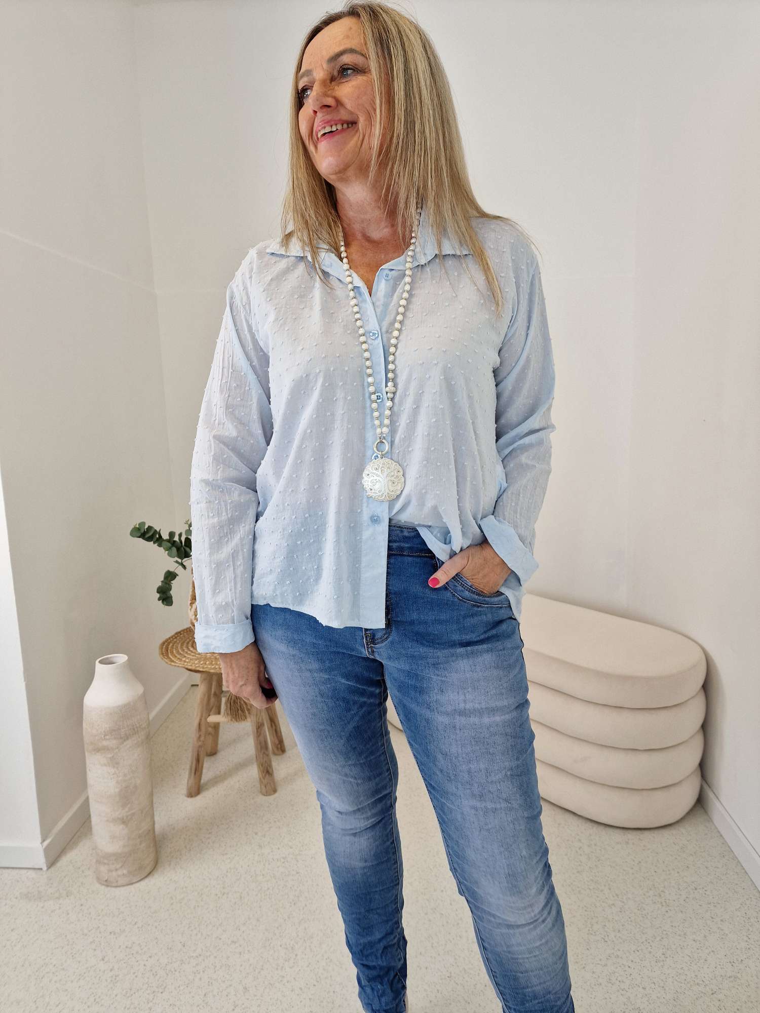 EDLE BLUSE DOTTY HELLBLAU 36 - kl 42 MADE IN ITALY EDLE BLUSE DOTTY HELLBLAU 36 - kl 42 MADE IN ITALY
