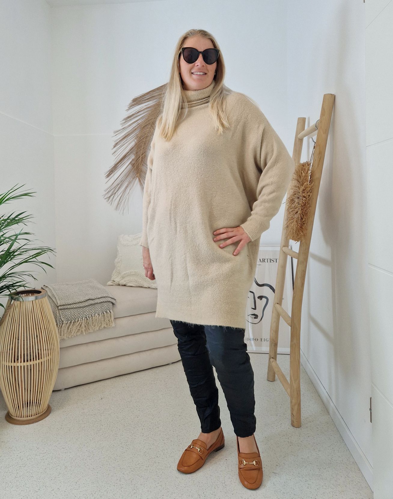 TURTLENECK KNIT DRESS TIZIANA SAND Rollkragen Strickkleid Kleid Pullover 34-42/44 TURTLENECK KNIT DRESS TIZIANA SAND Rollkragen Strickkleid Kleid Pullover 34-42/44