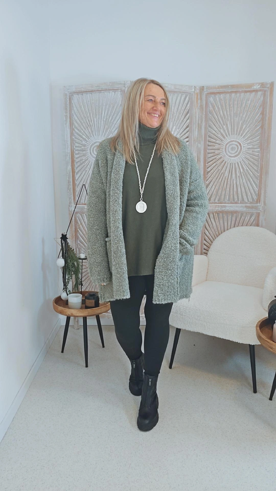 BOUCLE KNIT CARDIGAN MIRIAM SHORT 34-42 Made in Italy kurze Strick Jacke Oversize