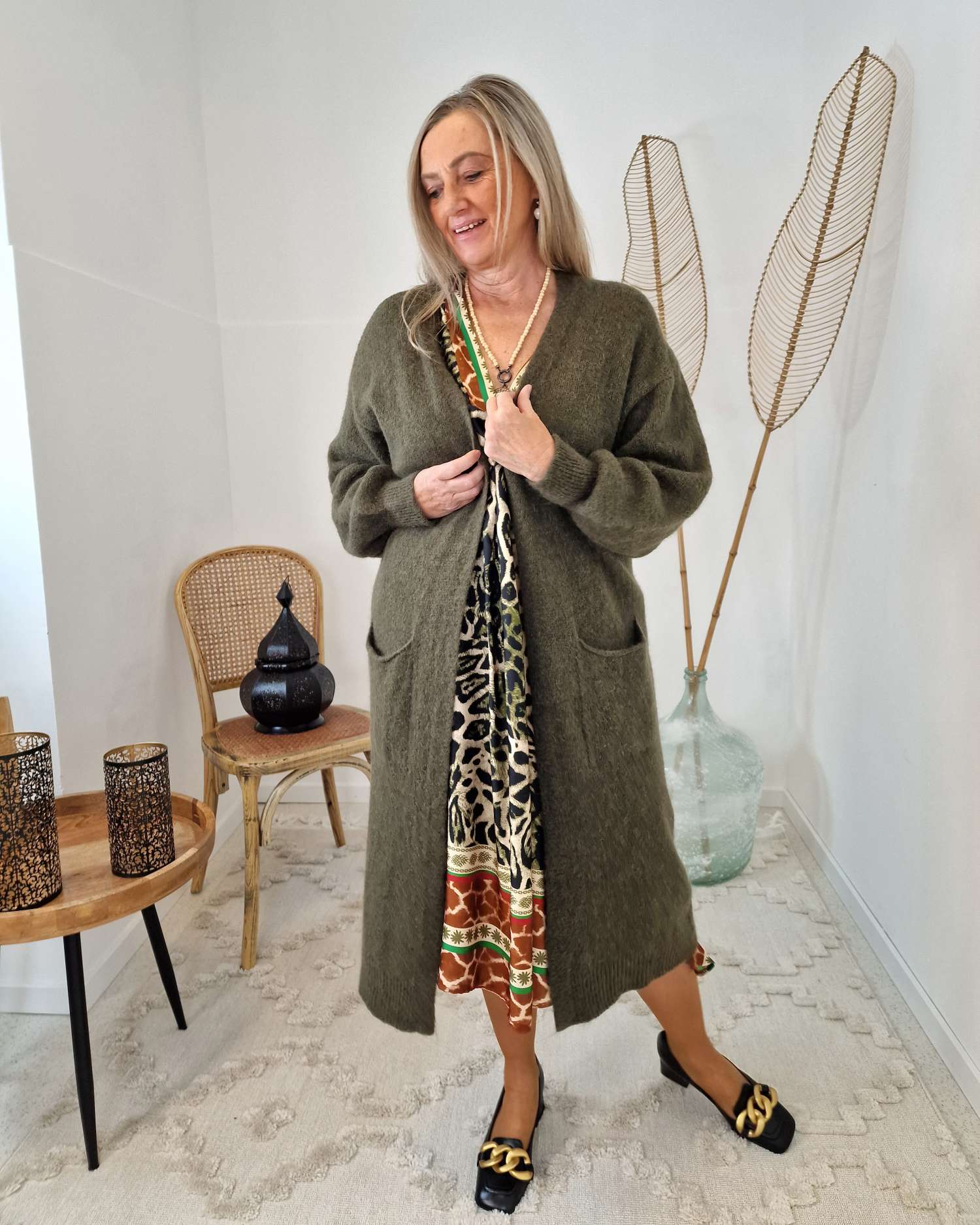 BLUSEN KLEID LUISE KHAKI langes Seiden Kleid Dress Longbluse Made in Italy 34-42 BLUSEN KLEID LUISE KHAKI langes Seiden Kleid Dress Longbluse Made in Italy 34-42
