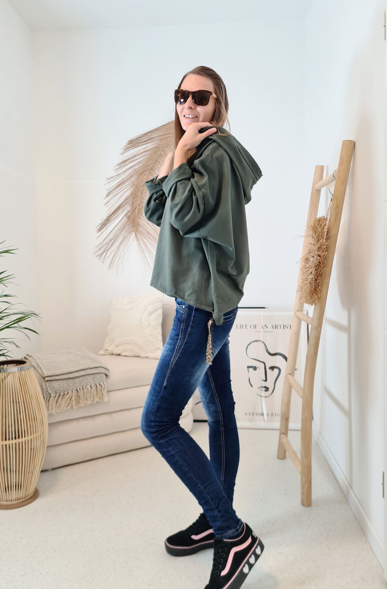 HOODIE NAOMI KHAKI Sweater Kapuze Made in Italy 34-42 Longsleeve Pullover LEO Leopard HOODIE NAOMI KHAKI Sweater Kapuze Made in Italy 34-42 Longsleeve Pullover LEO Leopard