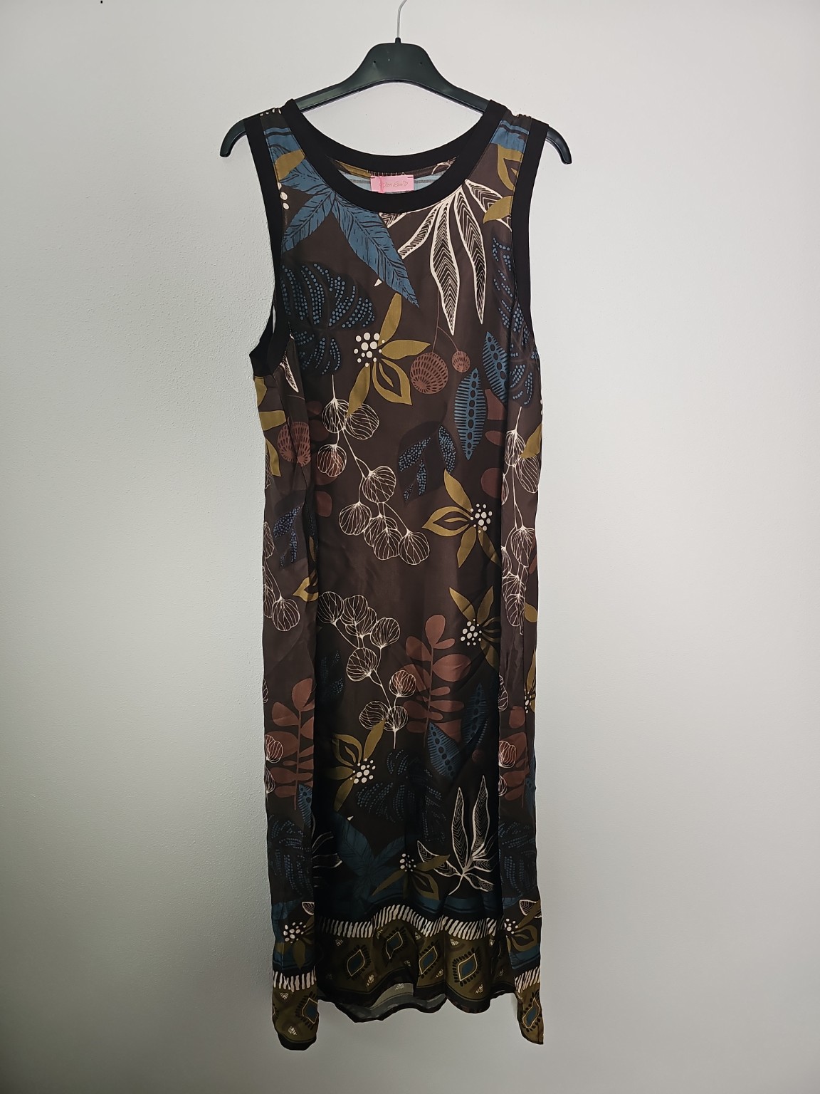 Satin-Kleid Kalila Blätterprint Made in Italy Viskose Qualtiät Gr. 34-40/42