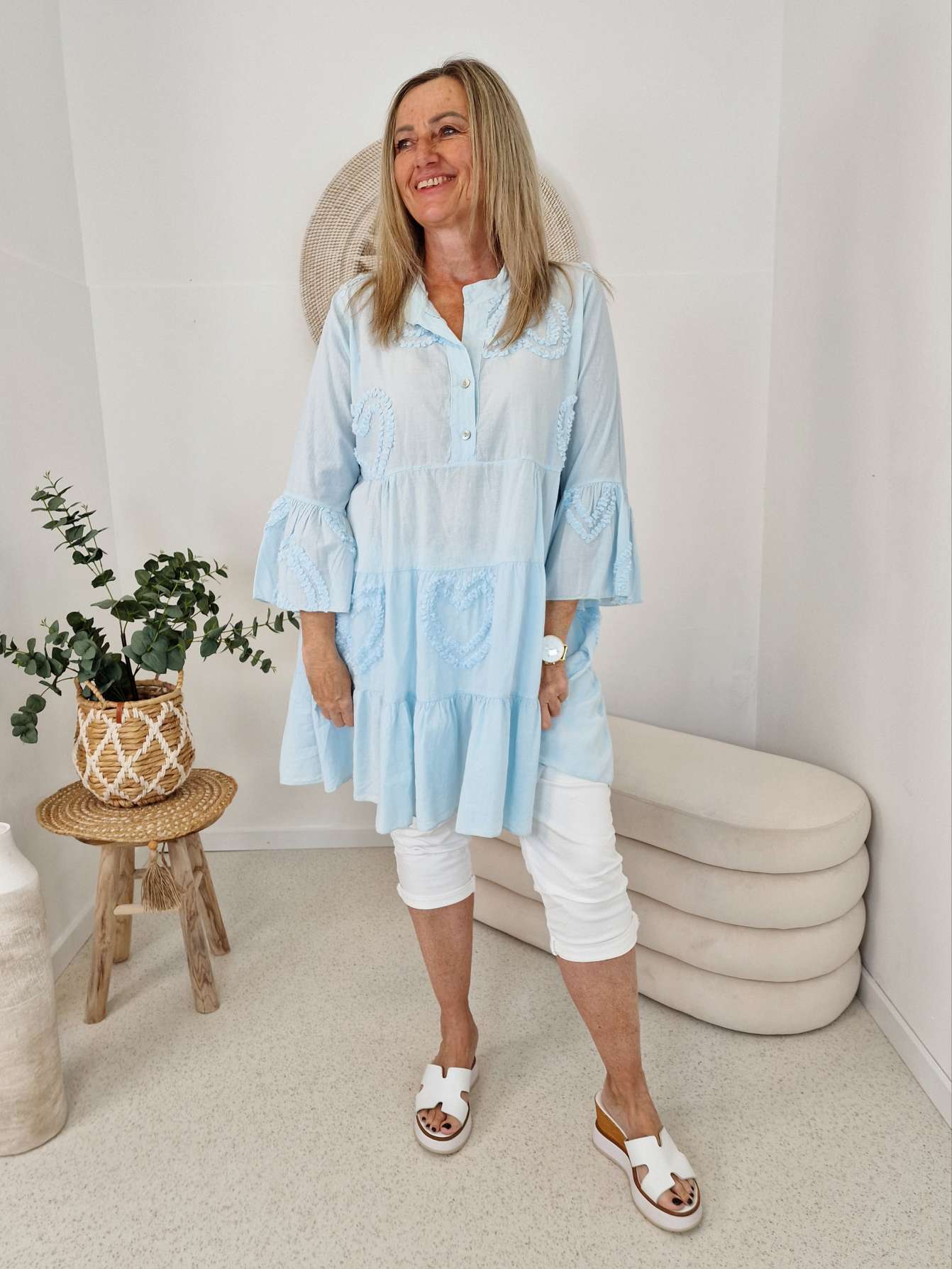 TUNIKA DRESS CLAIRE HEART HELLBLAU 34-42 Made in Italy Midi Kleid TUNIKA DRESS CLAIRE HEART HELLBLAU 34-42 Made in Italy Midi Kleid