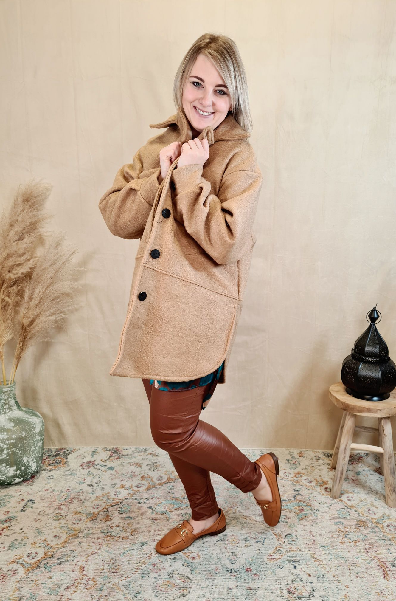 WOLL MANTEL KURZ SANDRO CAMEL 34-42 Made in Italy Winter Jacke Fleece COAT WOLL MANTEL KURZ SANDRO CAMEL 34-42 Made in Italy Winter Jacke Fleece COAT