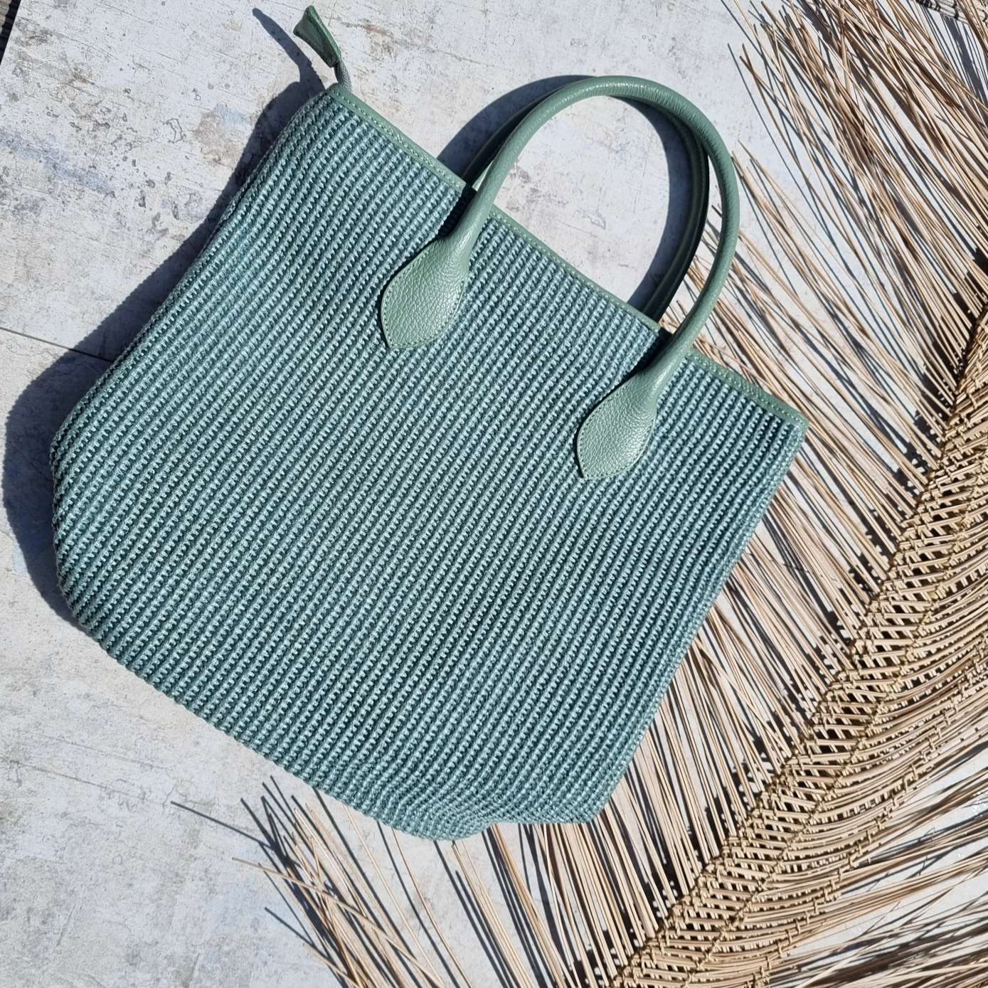 BAST SHOPPER ARIA MINT Leder Tasche Shopping Bag Umhängetasche Made in Italy BAST SHOPPER ARIA MINT Leder Tasche Shopping Bag Umhängetasche Made in Italy