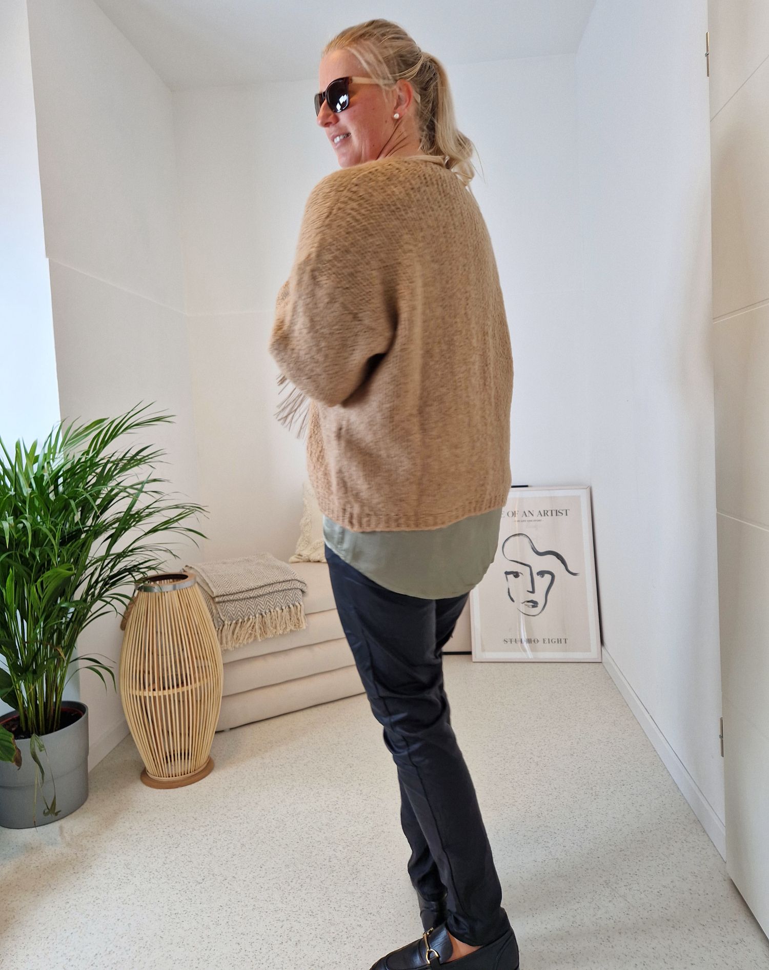 KNIT CARDIGAN MILLY CAMEL 34-42 Made in Italy kurze Strickjacke KNIT CARDIGAN MILLY CAMEL 34-42 Made in Italy kurze Strickjacke