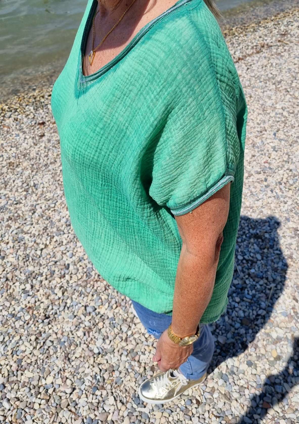 BASIC MUSSELIN SHIRT BRYN GRÜN 34-42 Made in Italy Basic Kurzarm T-Shirt BASIC MUSSELIN SHIRT BRYN GRÜN 34-42 Made in Italy Basic Kurzarm T-Shirt