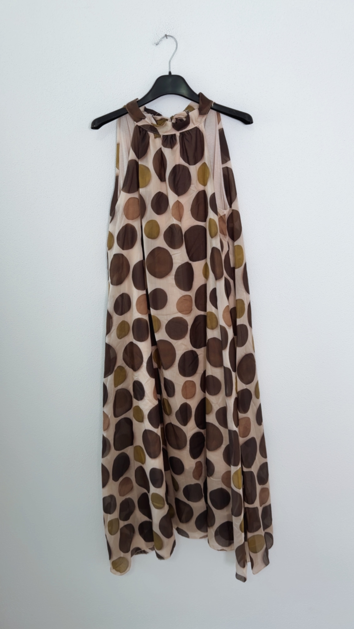 Polka Dots Kleid Zakynthos – Made in Italy | Passend bis zu einer guten Größe 42