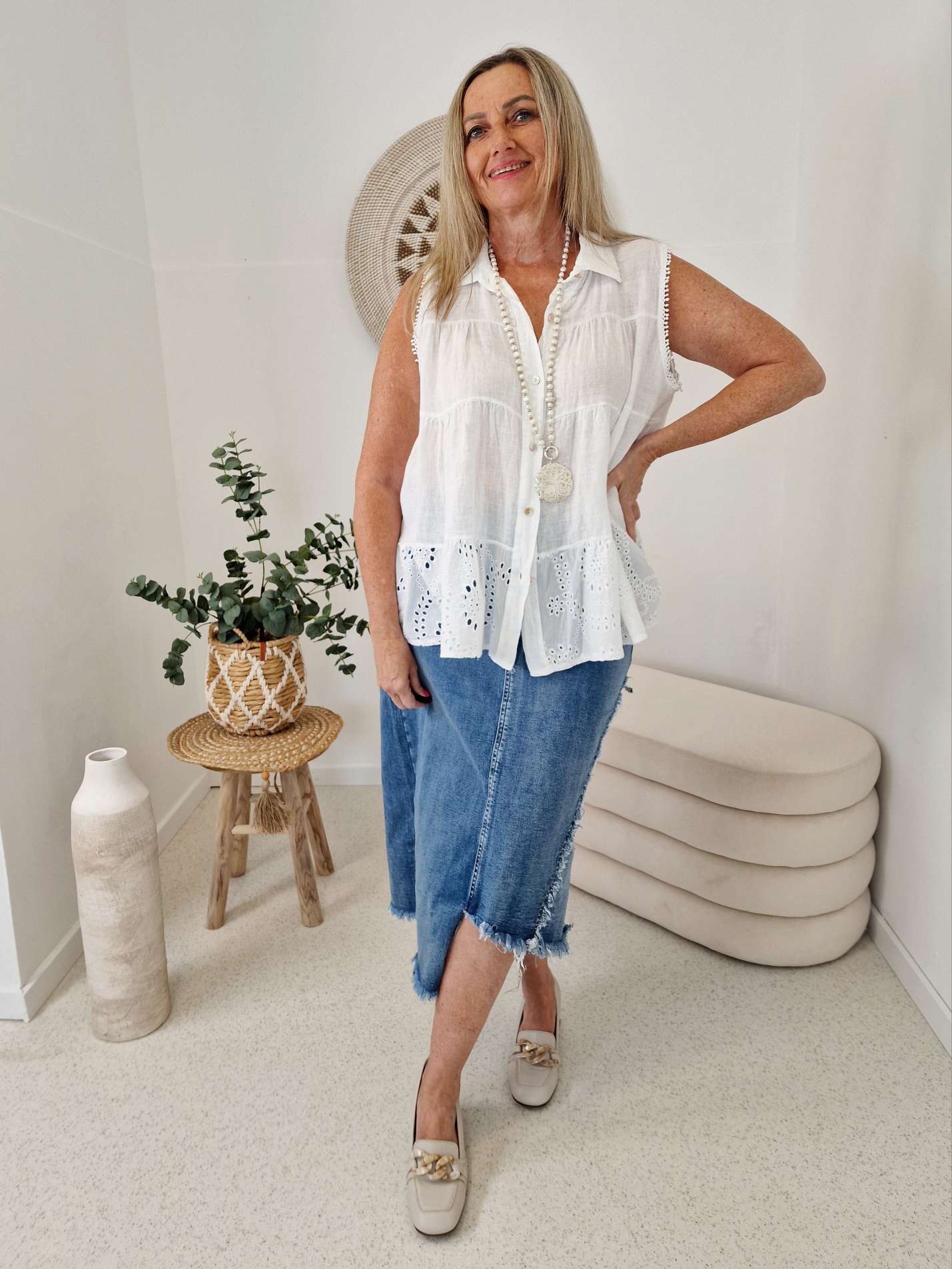EDLES LEINEN SHIRT TOP KISS WEIß 36-42 Made in Italy Shirt Oberteil LINEN BASIC Lochstickerei EDLES LEINEN SHIRT TOP KISS WEIß 36-42 Made in Italy Shirt Oberteil LINEN BASIC Lochstickerei