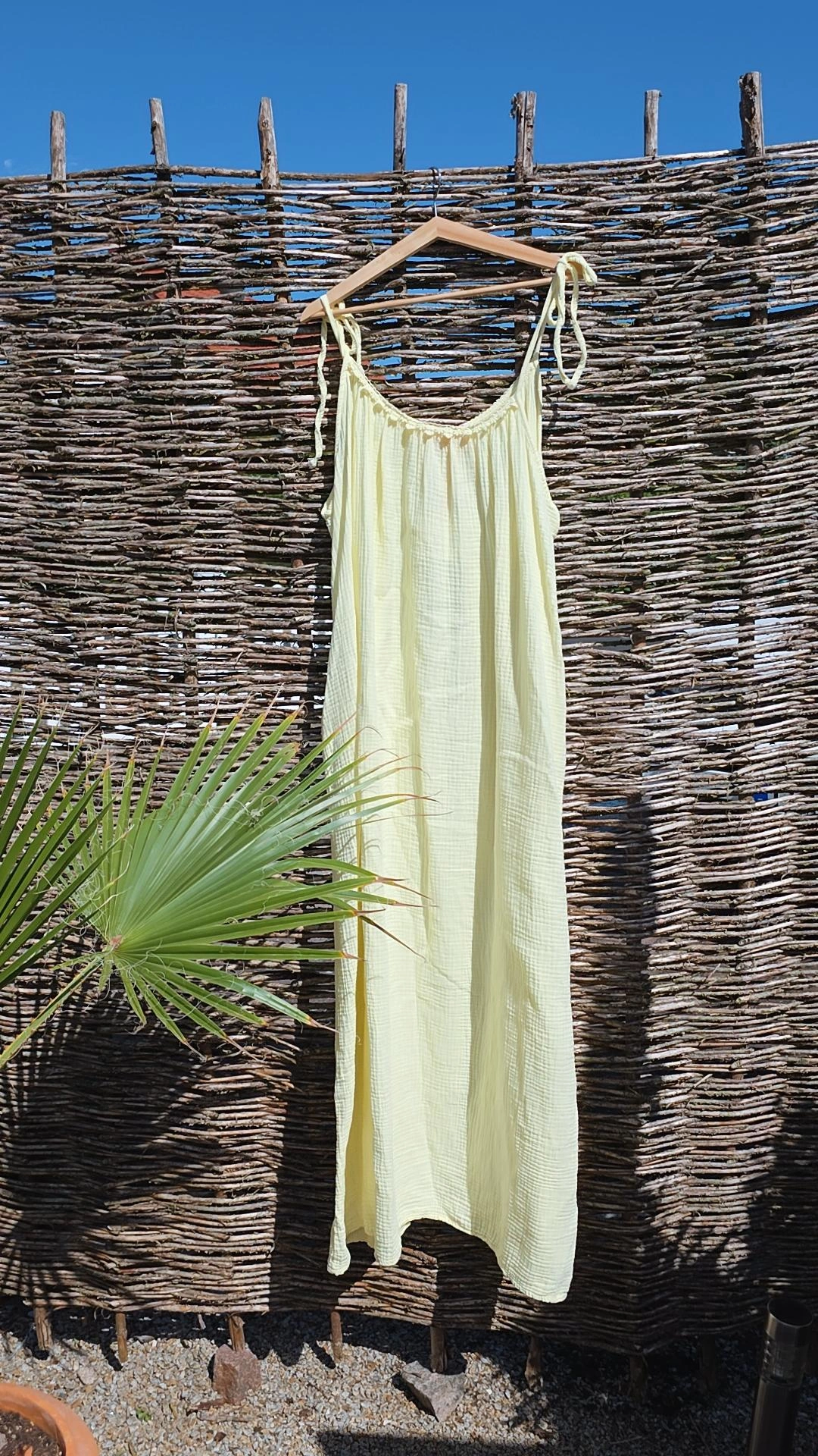 MUSSELIN SPAGHETTIKLEID FUERTE UNI Italystyle 36-44/46