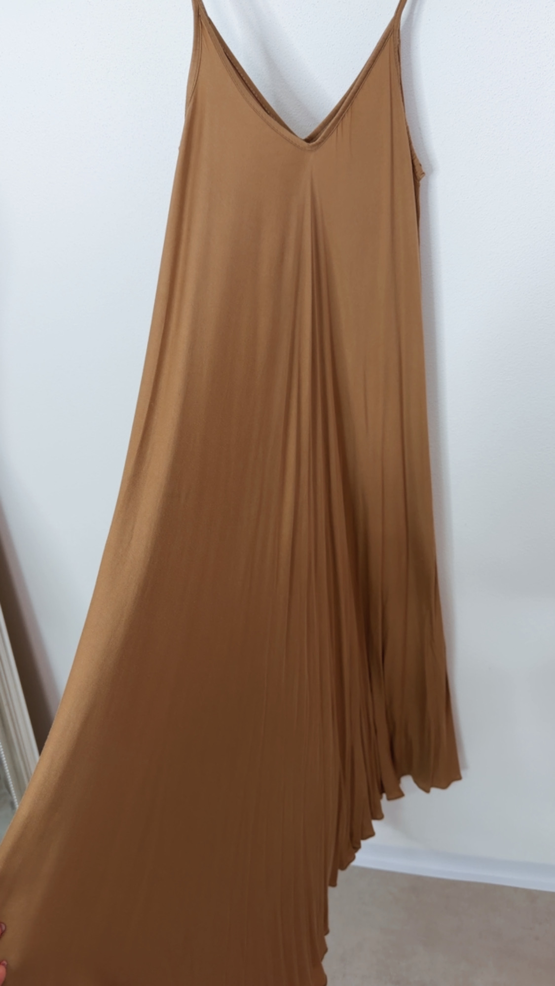SPAGHETTIKLEID CAPRI UNI LANG 34-44/46 Made in Italy