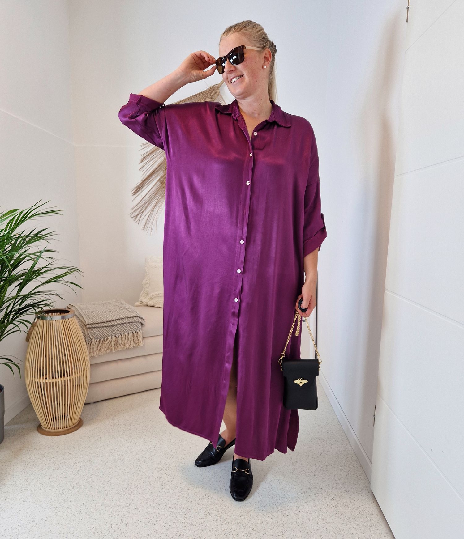 BLUSENKLEID NORA LILA 34-42/44 Made in Italy Oversize Maxi Kleid Mantel DRESS Satin Optik BLUSENKLEID NORA LILA 34-42/44 Made in Italy Oversize Maxi Kleid Mantel DRESS Satin Optik