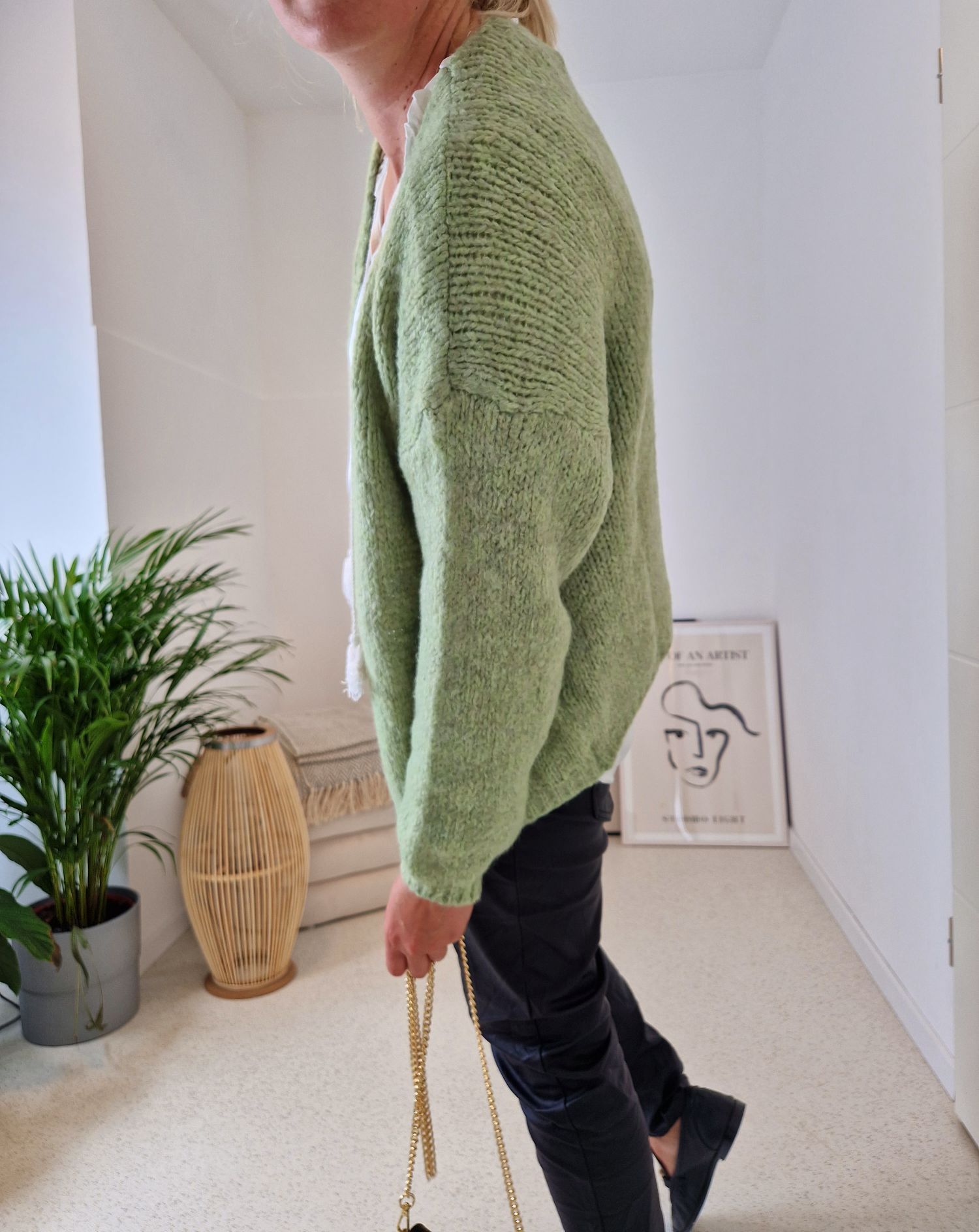 KNIT CARDIGAN MILLY GRÜN 34-42 Made in Italy kurze Strickjacke KNIT CARDIGAN MILLY GRÜN 34-42 Made in Italy kurze Strickjacke