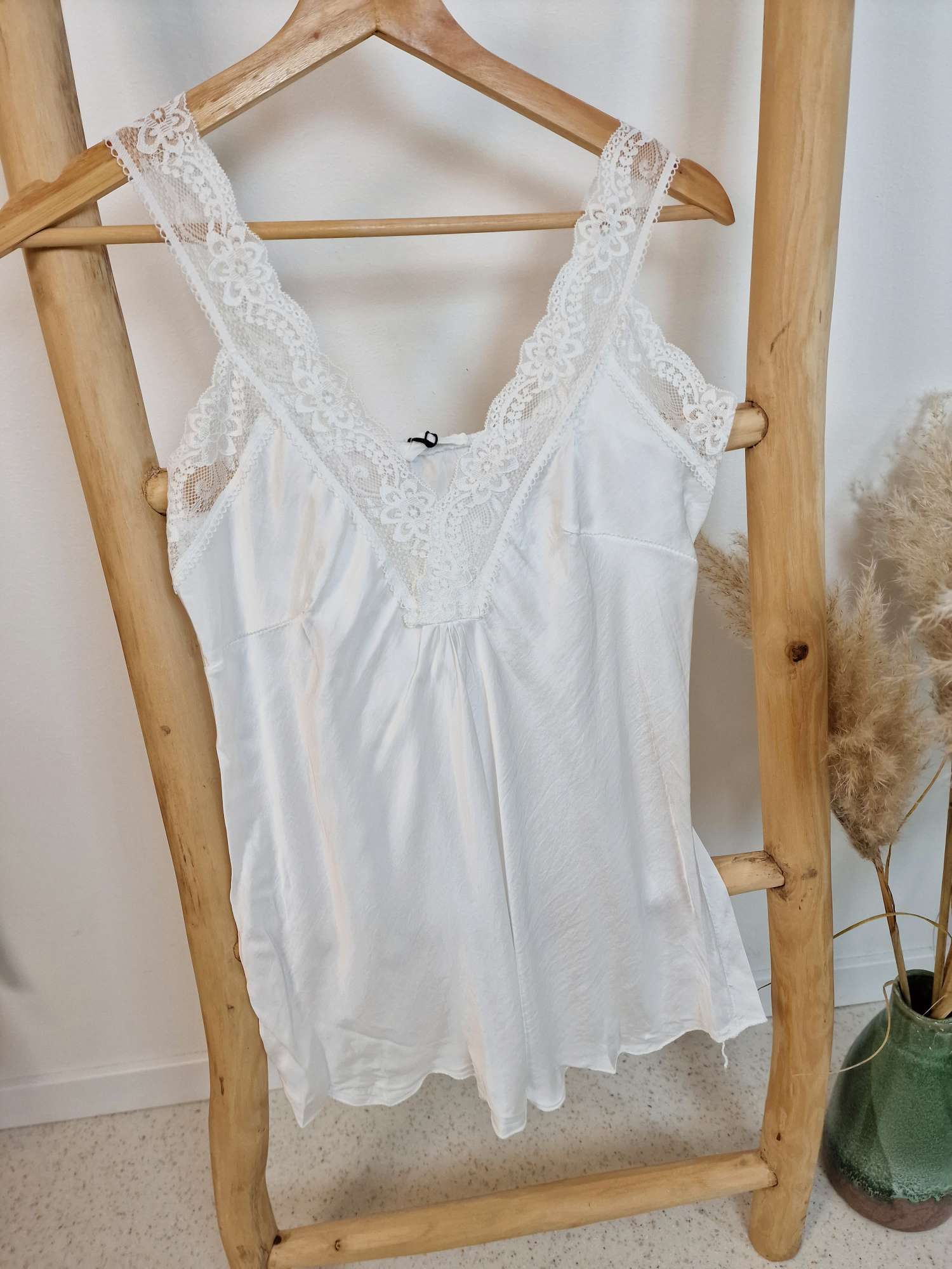 BASIC TOP EVE WEISS Spitzentop Made in Italy 34-42 