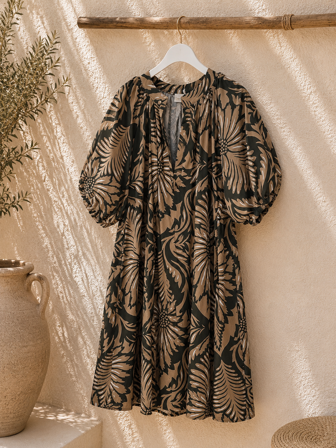 Kleid Kimolos Blätter- und Blumendesign Made in Italy 34-42/44