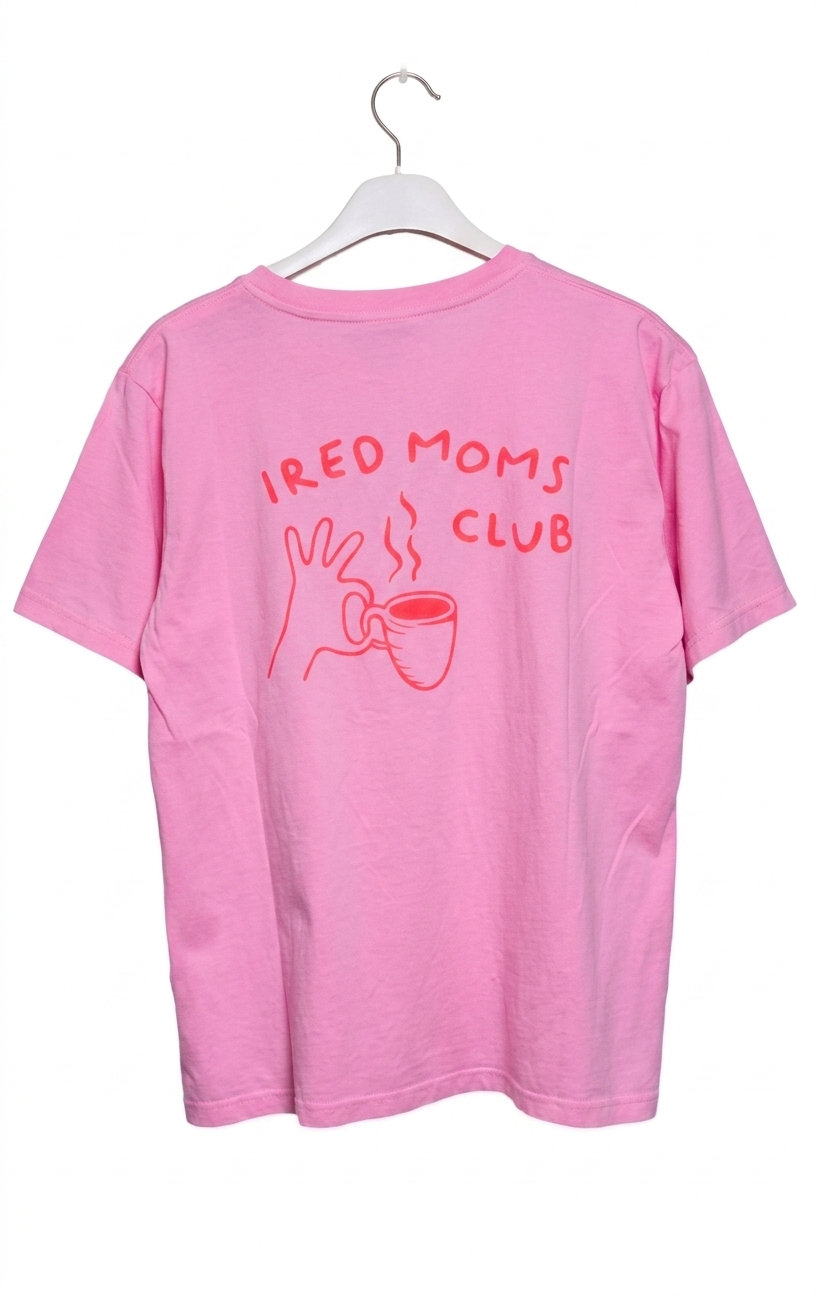 Trendiges „Tired Moms Club“ Baumwoll-Shirt – Made in Italy