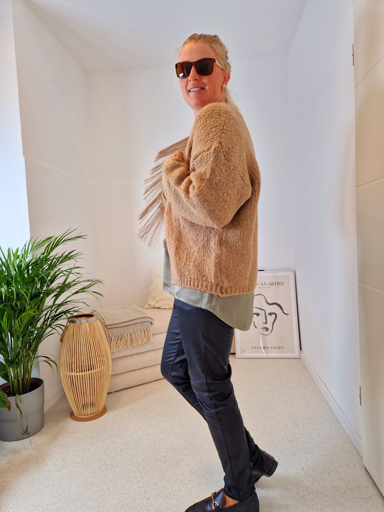 KNIT CARDIGAN MILLY CAMEL 34-42 Made in Italy kurze Strickjacke KNIT CARDIGAN MILLY CAMEL 34-42 Made in Italy kurze Strickjacke