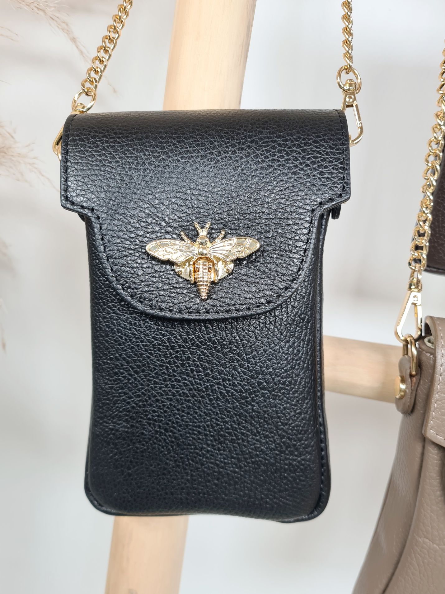 HANDYTASCHE BIENE MIDI Ledertasche Umhängetasche Made in Italy echt Leder Tasche versch. Farben HANDYTASCHE BIENE MIDI Ledertasche Umhängetasche Made in Italy echt Leder Tasche versch. Farben