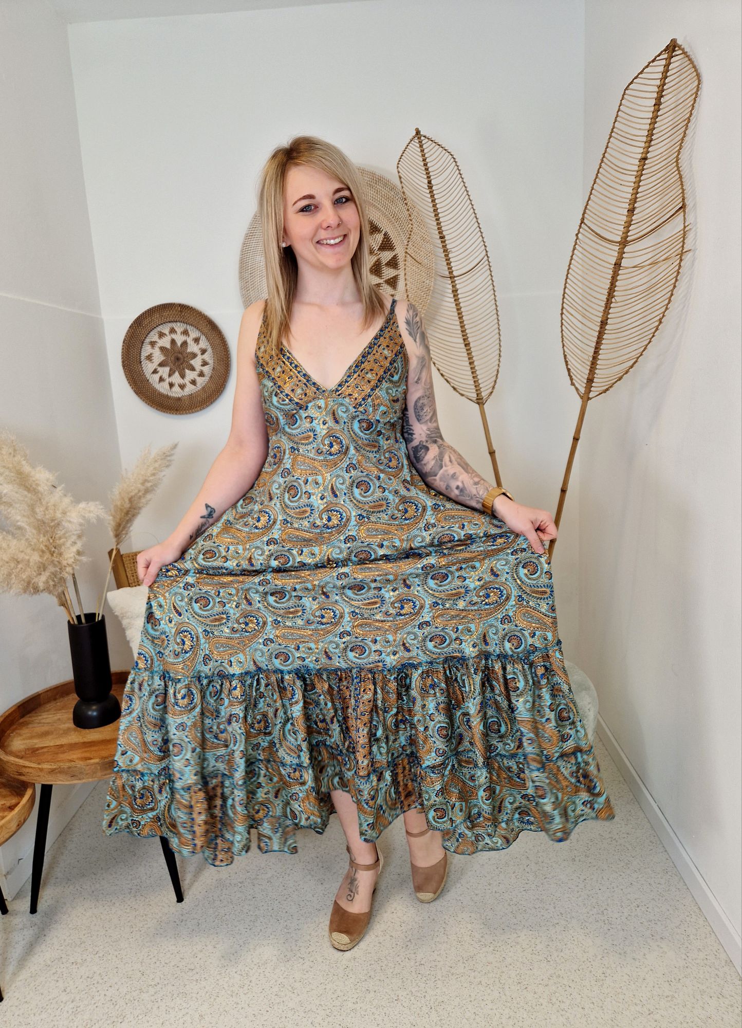 10 € MALEDIVE SILK DRESS LUANA TÜRKIS BRAUN 34-40 Italy Design Seiden Spaghettiträger Kleid TD-07