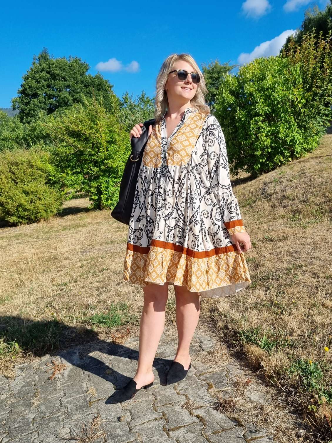 SHORT TUNIKA DRESS FIONA WHITE 34-40/42 Made in Italy langes Kleid Hängerchen Tunikakleid SHORT TUNIKA DRESS FIONA WHITE 34-40/42 Made in Italy langes Kleid Hängerchen Tunikakleid