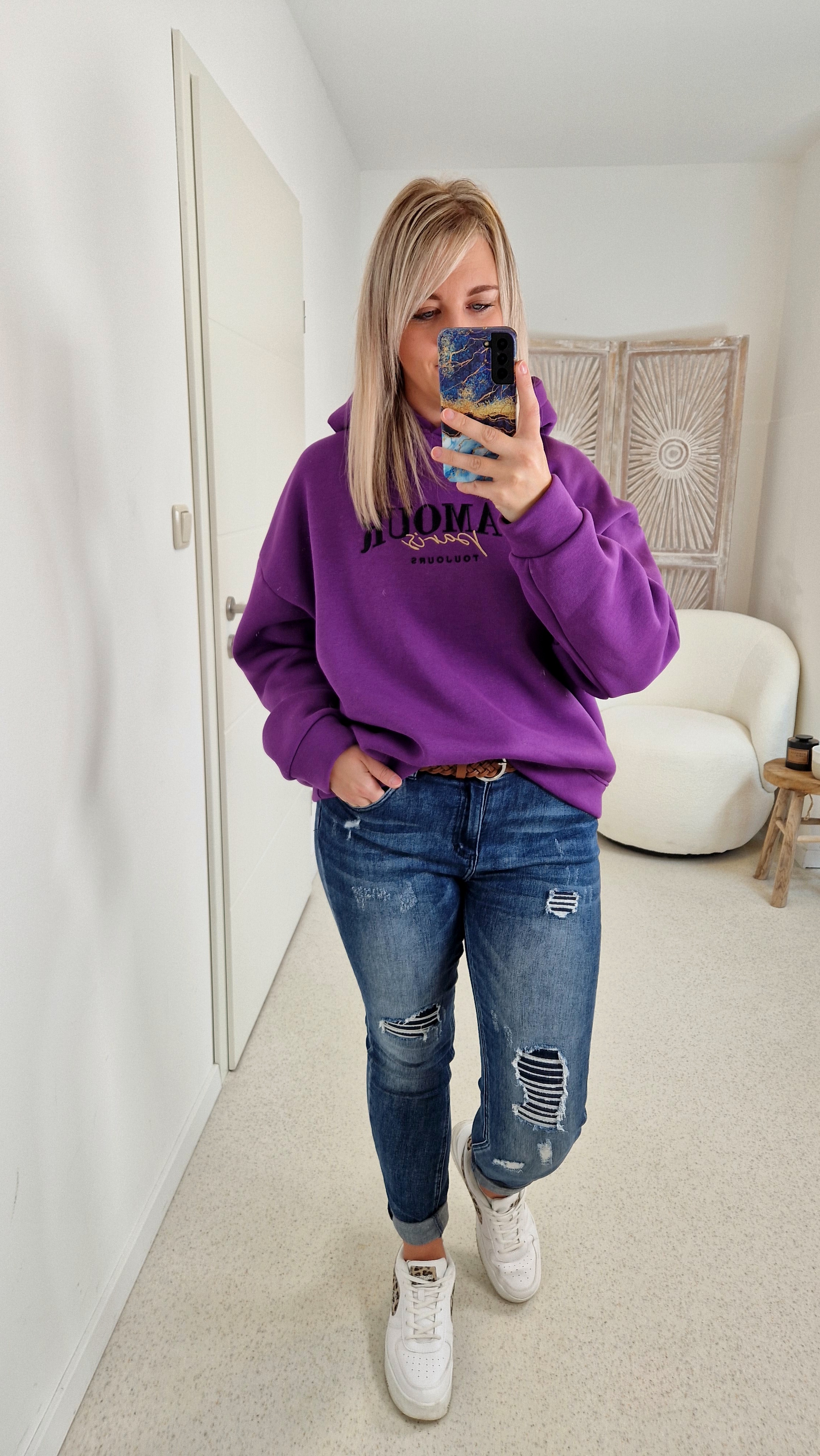 BASIC HOODIE PARIS Made in Italy 34 - 42 BASIC HOODIE PARIS Made in Italy 34 - 42