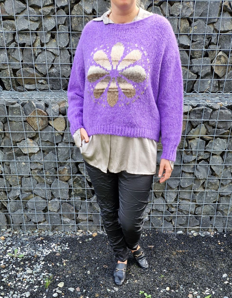 KNIT SWEATER GRETA FLOWER LILA Strickpullover Pullover 34-42 Made in Italy versch. Farben KNIT SWEATER GRETA FLOWER LILA Strickpullover Pullover 34-42 Made in Italy versch. Farben