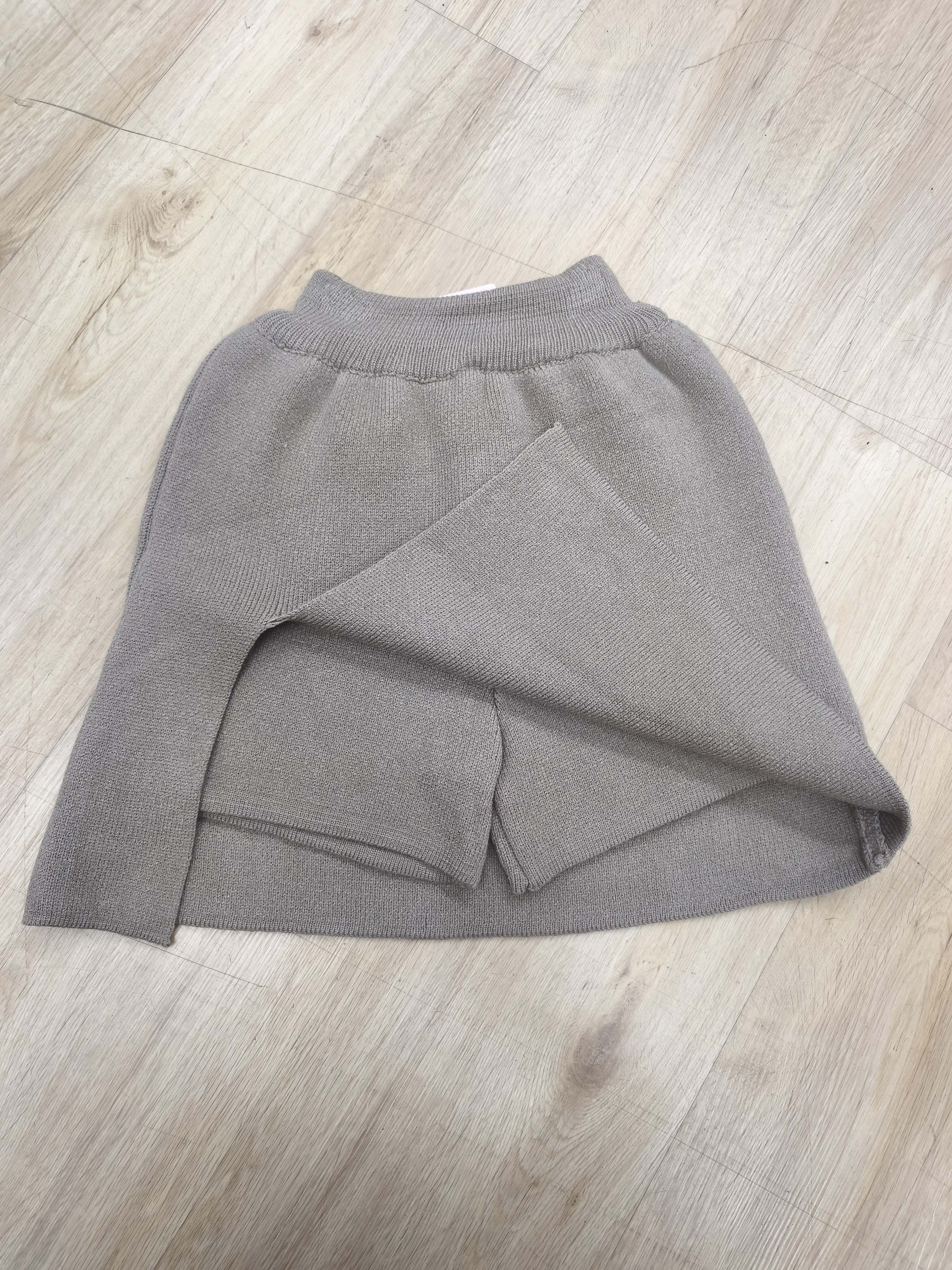 Strickrock 2-in-1 mit integrierter Shorts I HR0171 I 34-40/42 I Made in Italy