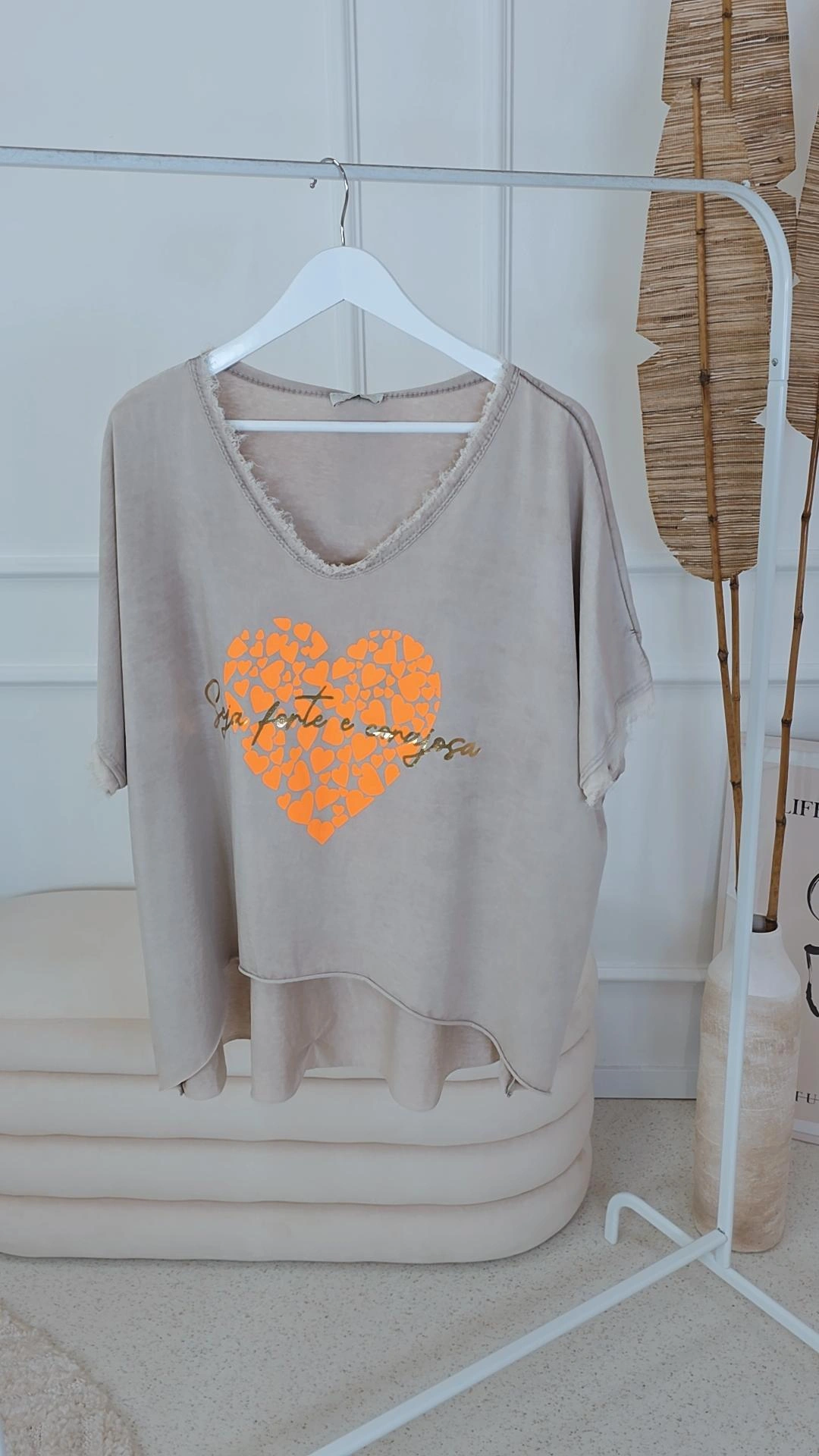 Taupe-Orange