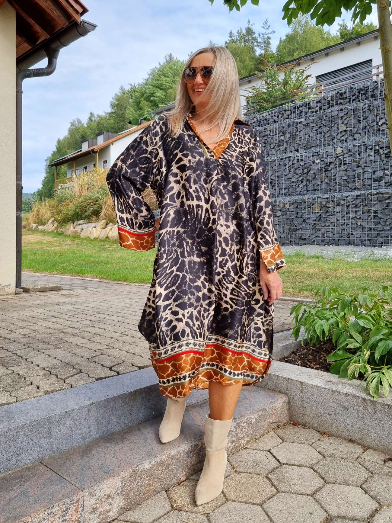 BLUSEN KLEID LUISE SCHWARZ langes Seiden Kleid Dress Longbluse Made in Italy 34-42 BLUSEN KLEID LUISE SCHWARZ langes Seiden Kleid Dress Longbluse Made in Italy 34-42