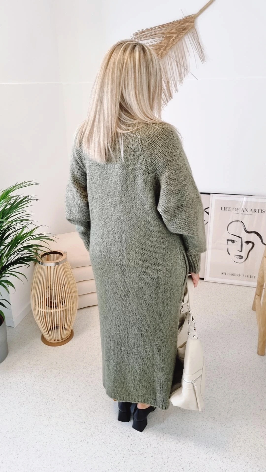 EDLER KNIT CARDIGAN CHRISTIN KHAKI MOHAIR 34-42 Made in Italy Strickjacke Strickmantel Mantel EDLER KNIT CARDIGAN CHRISTIN KHAKI MOHAIR 34-42 Made in Italy Strickjacke Strickmantel Mantel