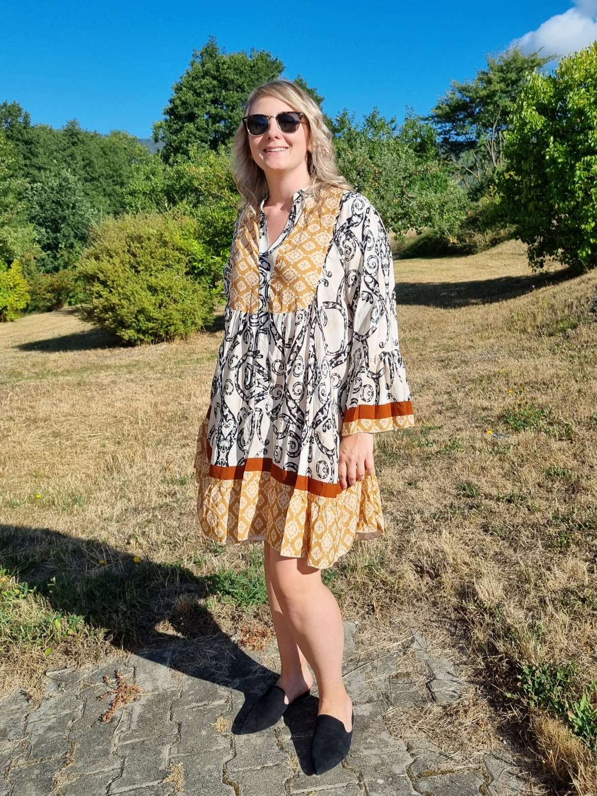 SHORT TUNIKA DRESS FIONA WHITE 34-40/42 Made in Italy langes Kleid Hängerchen Tunikakleid SHORT TUNIKA DRESS FIONA WHITE 34-40/42 Made in Italy langes Kleid Hängerchen Tunikakleid