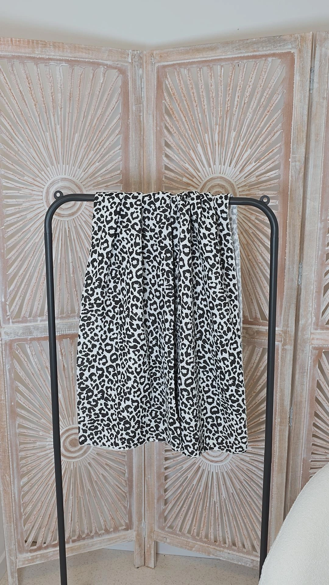 SCHAL SCARF BARBARA LEO PAREO Made in Italy SCHAL SCARF BARBARA LEO PAREO Made in Italy