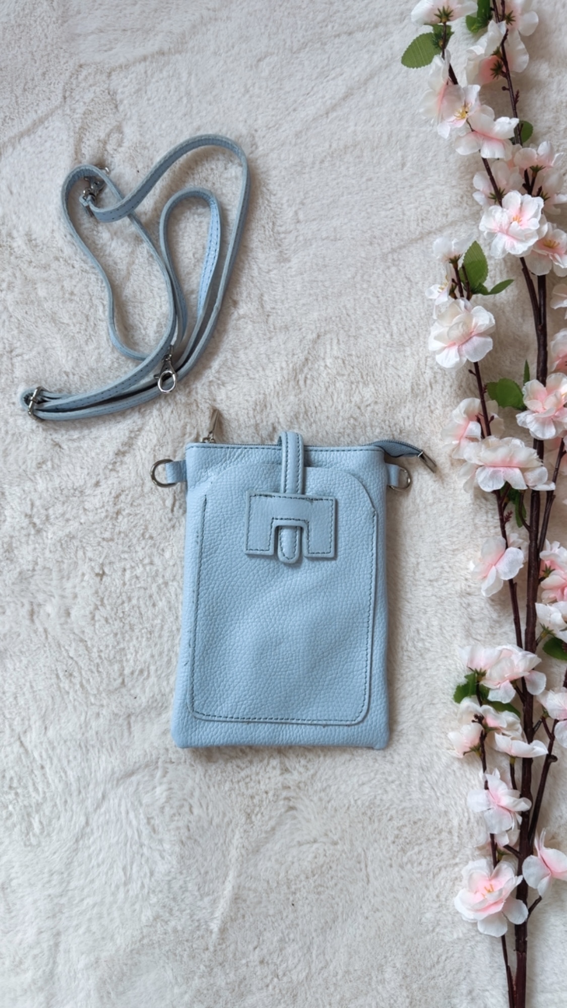 „Borsa Portacellulare Firenze“ – Handytasche aus Echtleder, Made in Italy