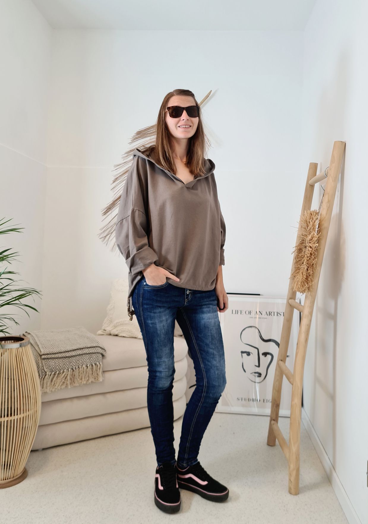 HOODIE NAOMI TAUPE Sweater Kapuze Made in Italy 34-42 Longsleeve Pullover LEO Leopard HOODIE NAOMI TAUPE Sweater Kapuze Made in Italy 34-42 Longsleeve Pullover LEO Leopard