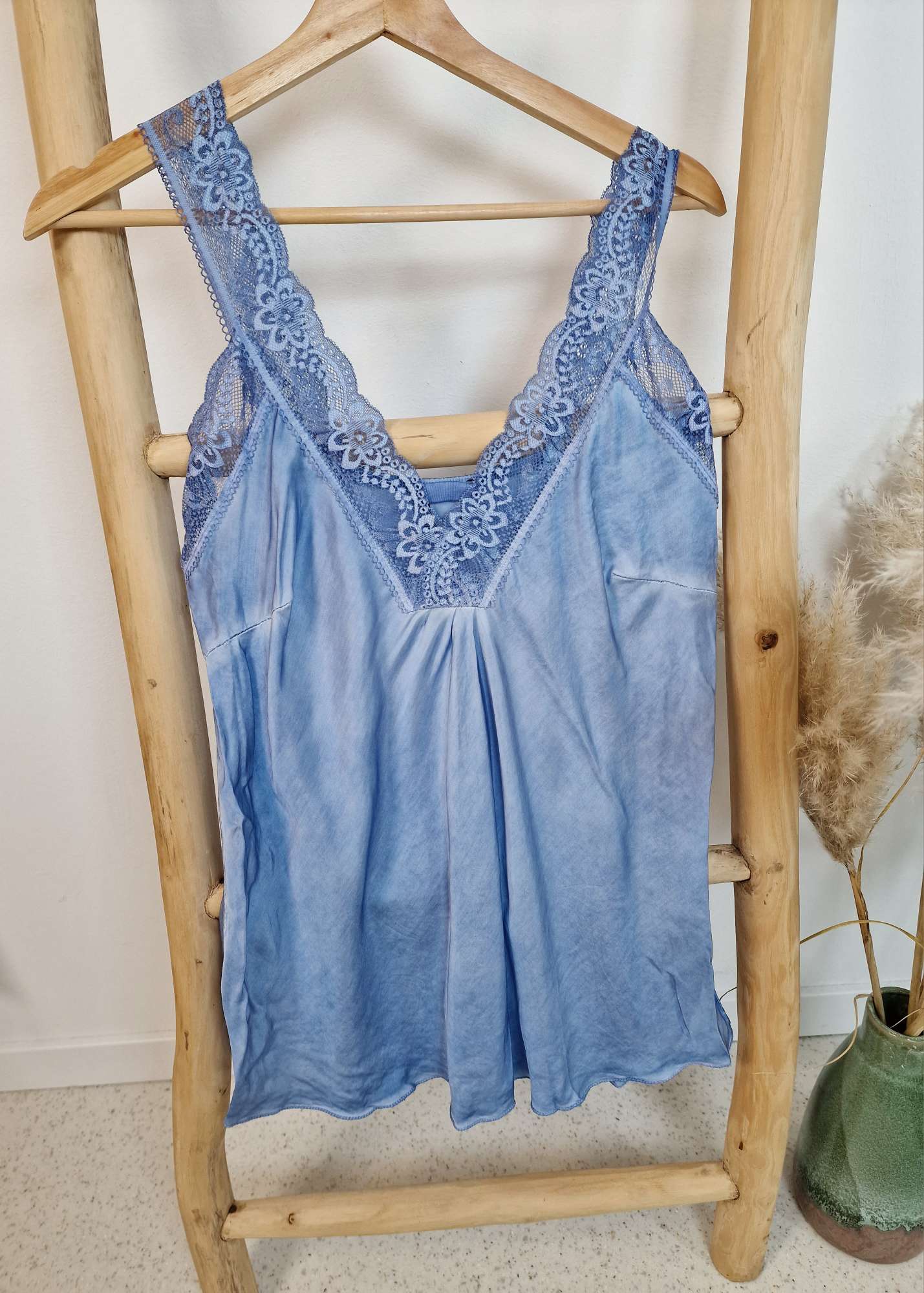 BASIC TOP EVE BLAU Spitzentop Made in Italy 34-42