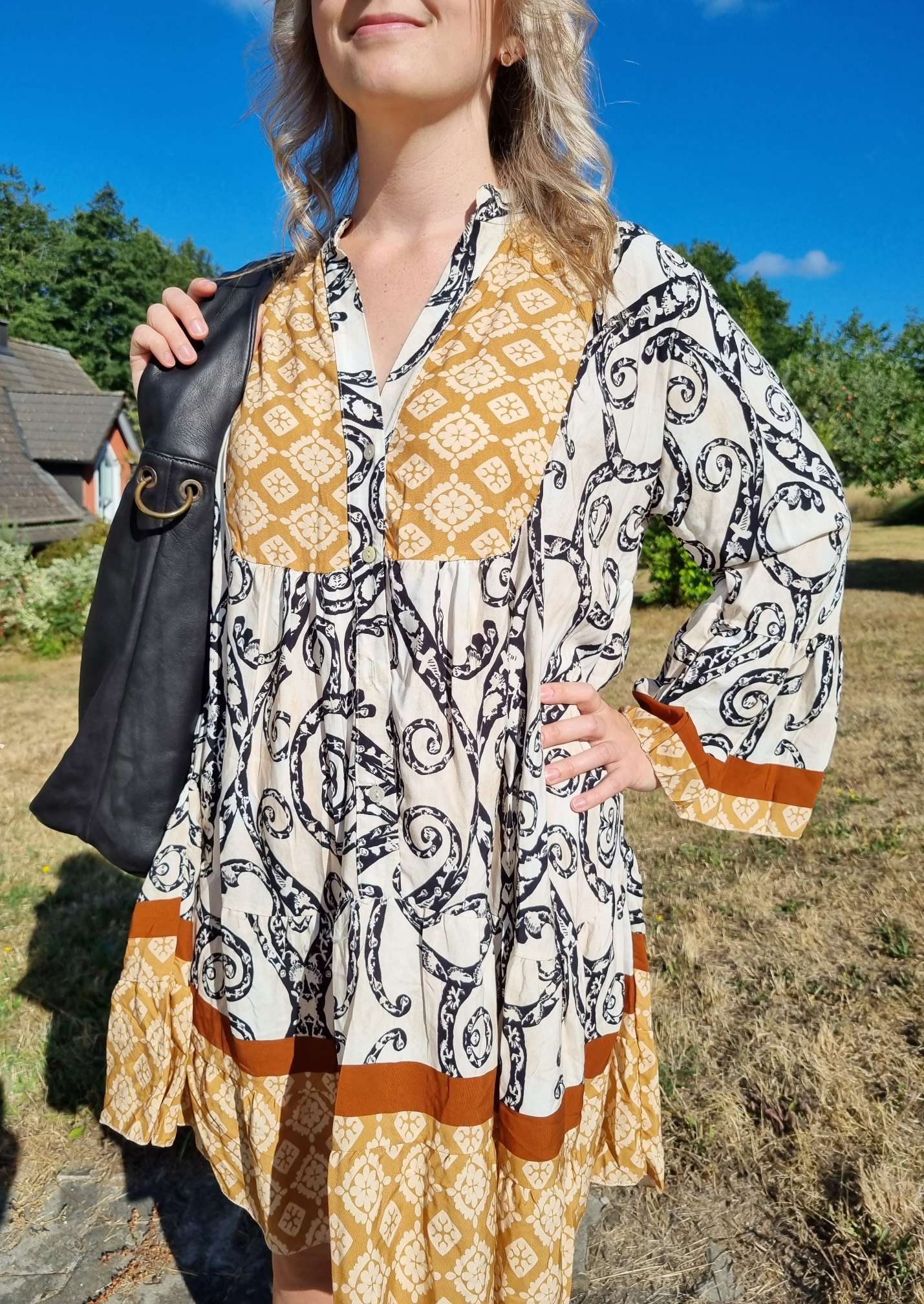 SHORT TUNIKA DRESS FIONA WHITE 34-40/42 Made in Italy langes Kleid Hängerchen Tunikakleid SHORT TUNIKA DRESS FIONA WHITE 34-40/42 Made in Italy langes Kleid Hängerchen Tunikakleid