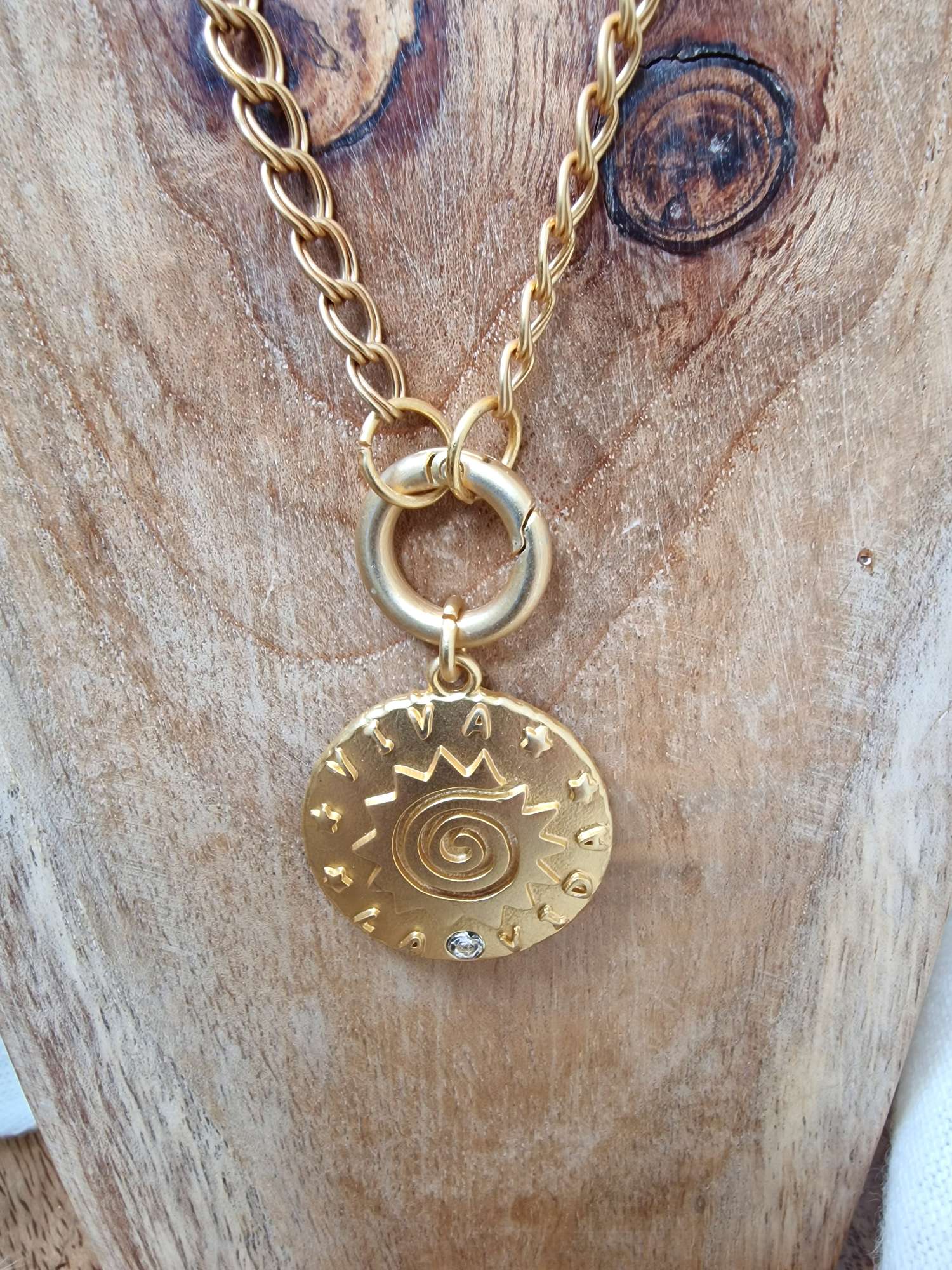NECKLACE VIVA LA VIDA GOLD SHINY kurze Kette Amulett NECKLACE VIVA LA VIDA GOLD SHINY kurze Kette Amulett